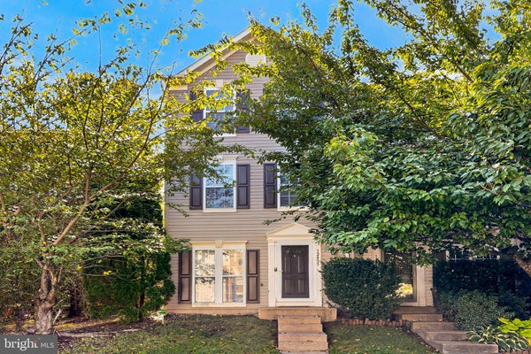 12415 SELKIRK CIR, BRISTOW, VA 20136 - Image cff09b74930f07eb0bbf1926f2dcdc01/1474660132