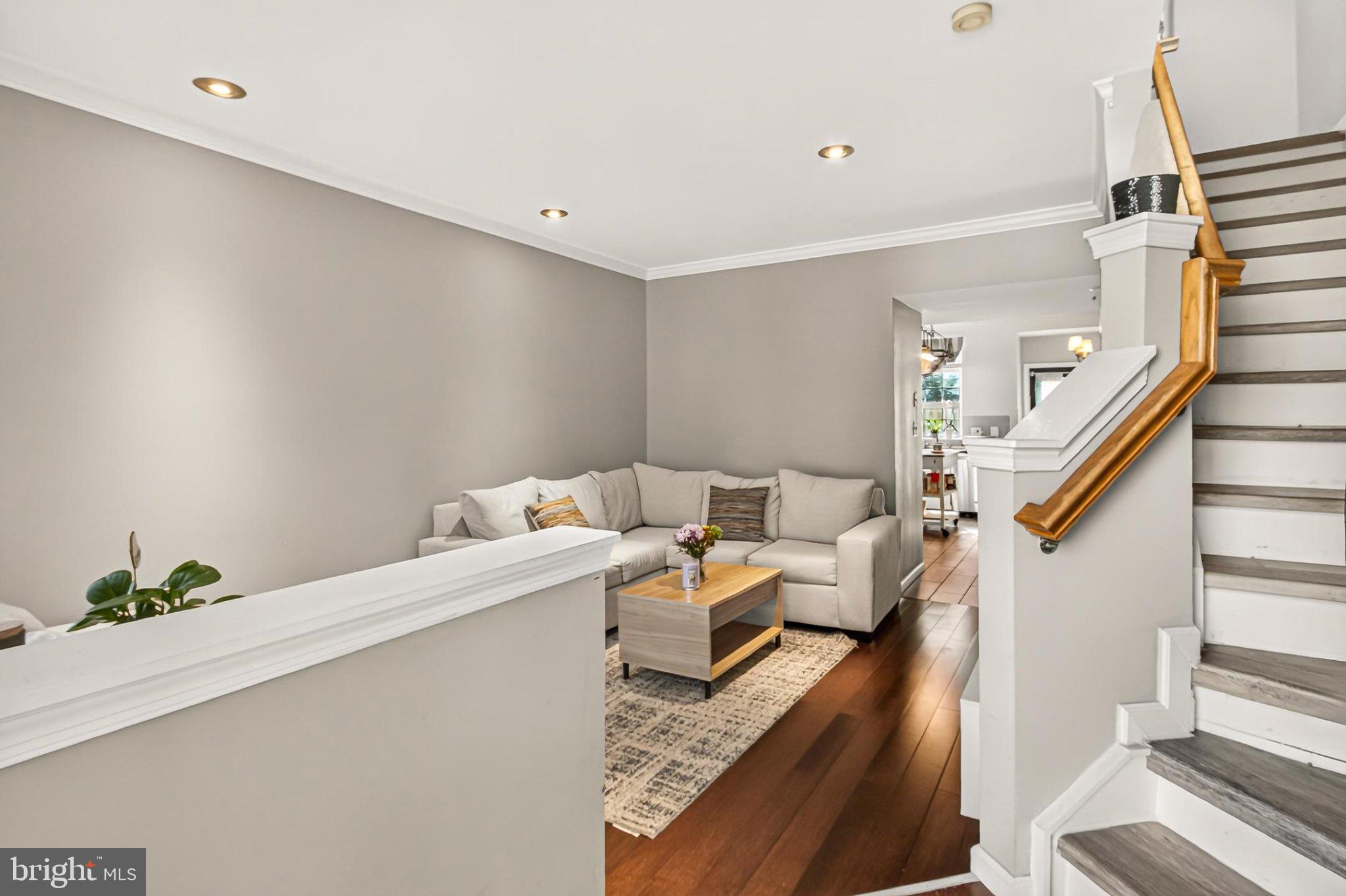 12415 SELKIRK CIRCLE