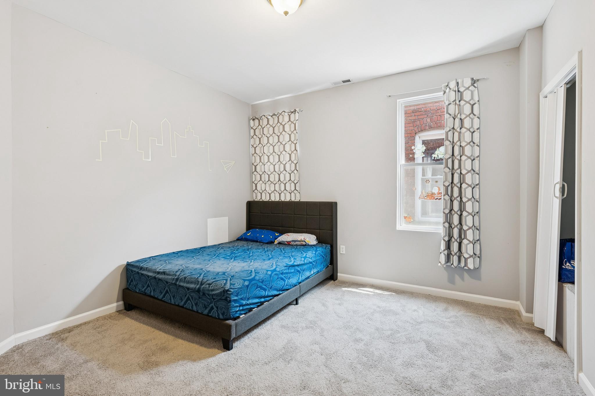 ROSEMONT - Residential