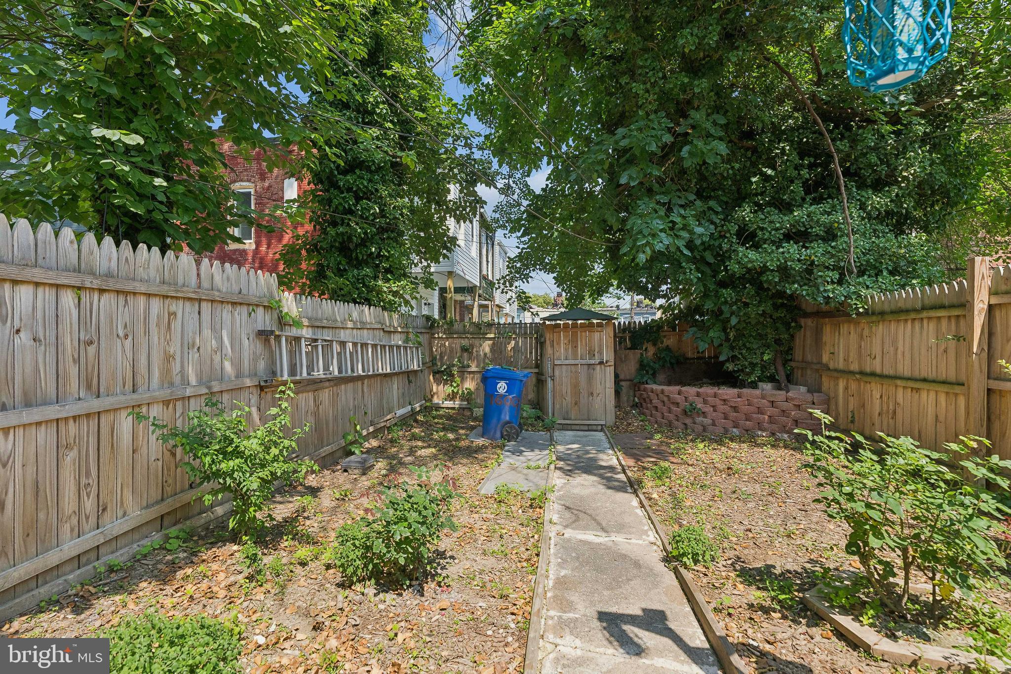 ROSEMONT - Residential