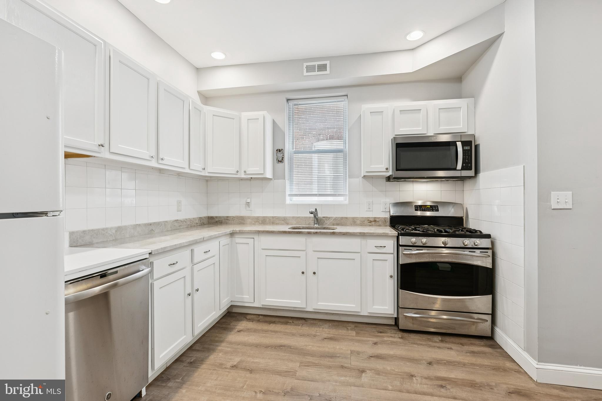 ROSEMONT - Residential