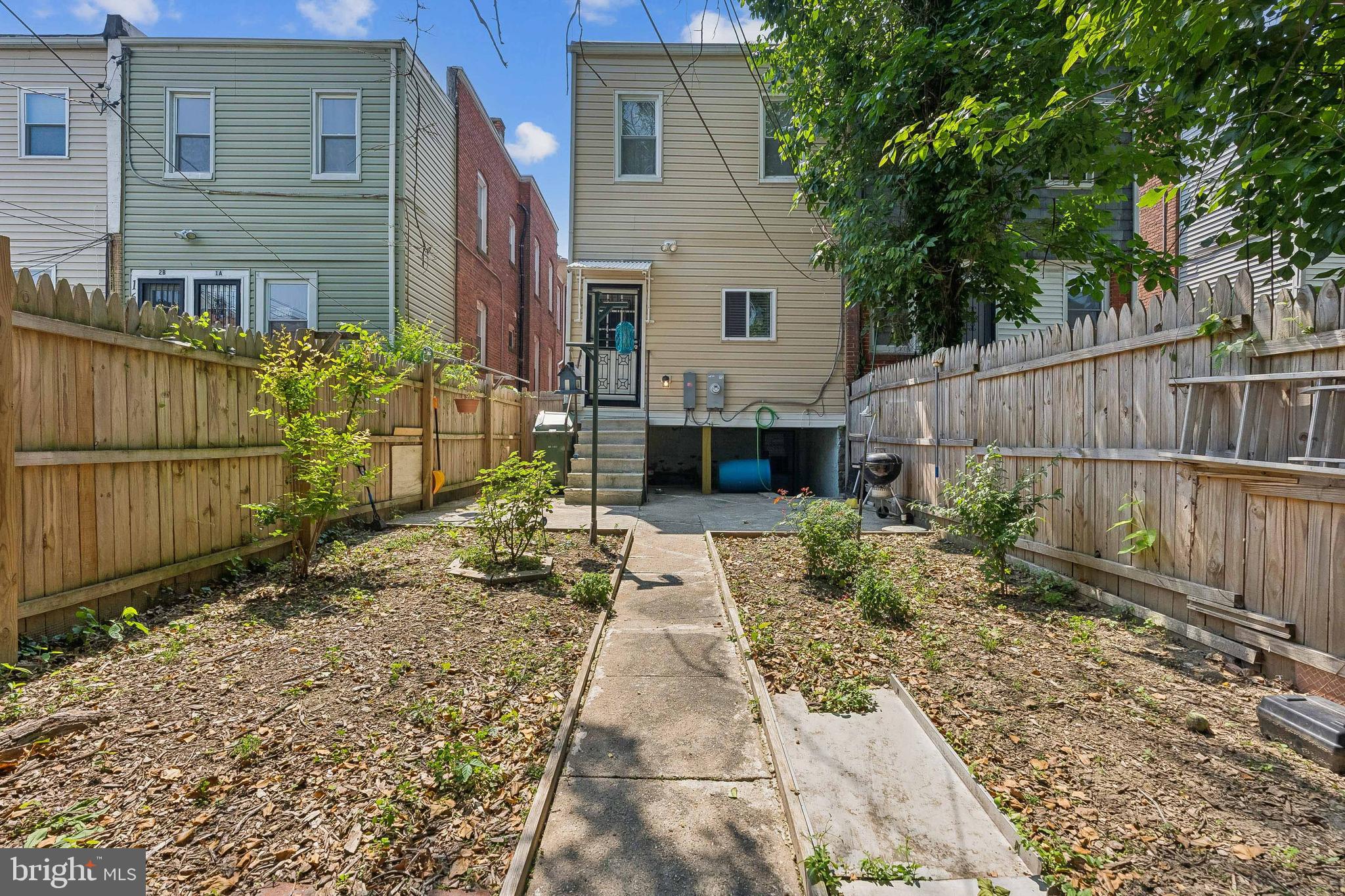 ROSEMONT - Residential