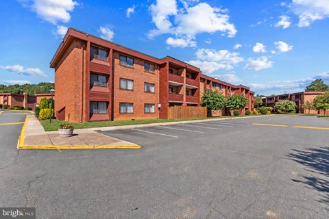 Photo of 1511 S George Mason Drive #23, ARLINGTON, VA 22204 (MLS # VAAR2078868)