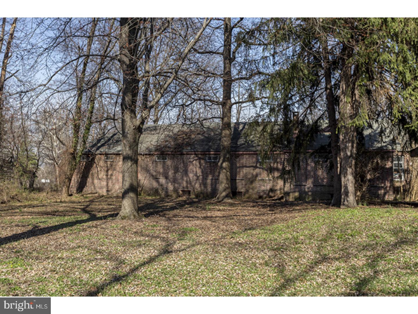 KINGSESSING - Commercial Sale
