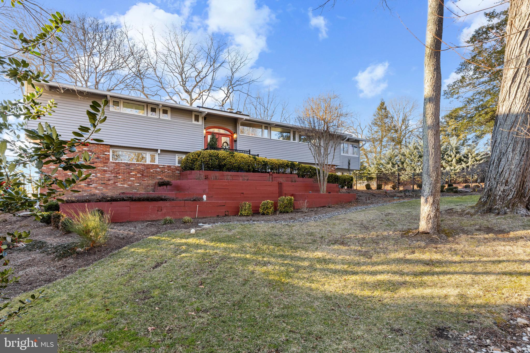 SOUTHWATER POINT - Residential