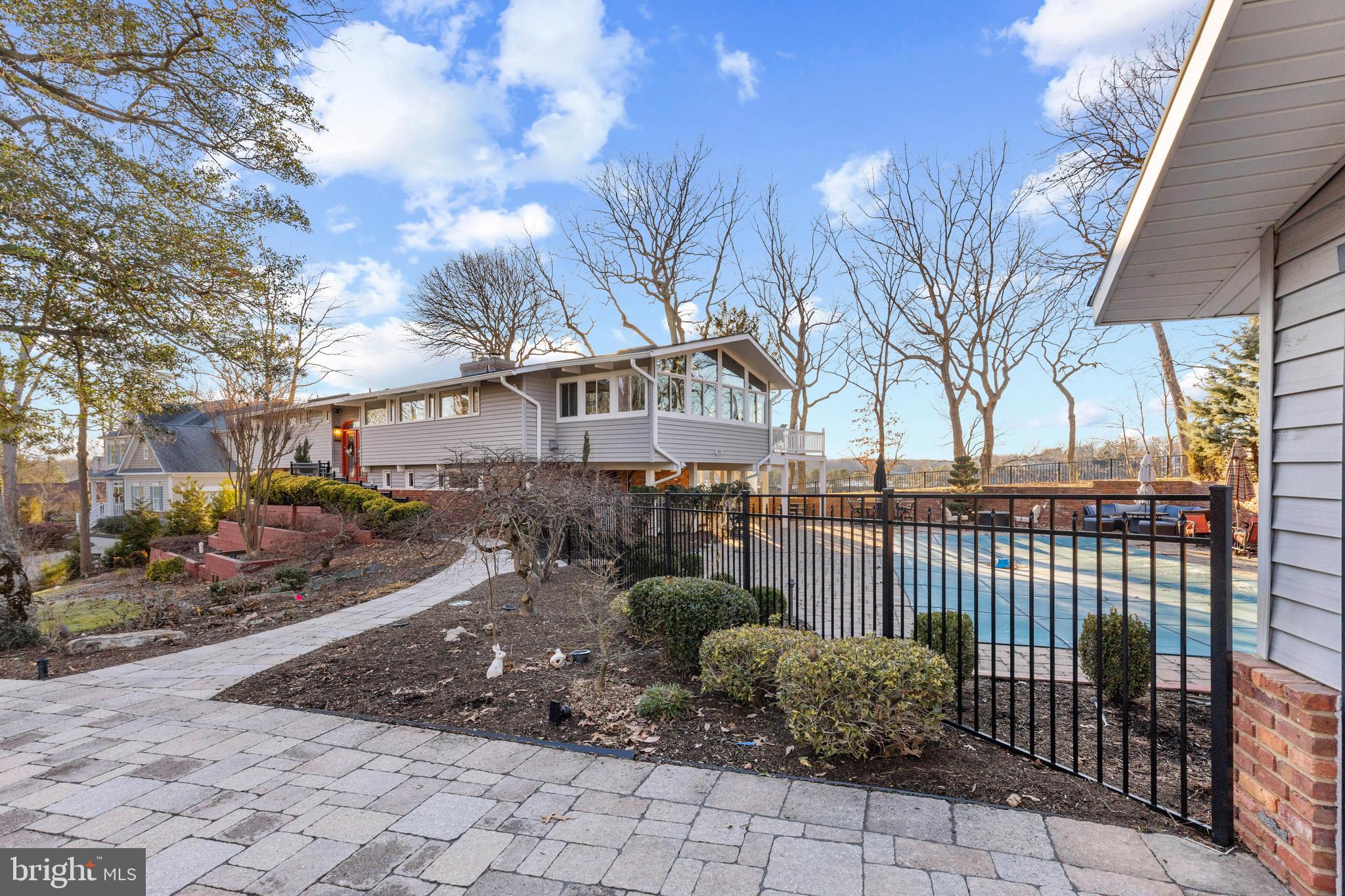 2908 SOUTHWATER POINT DRIVE