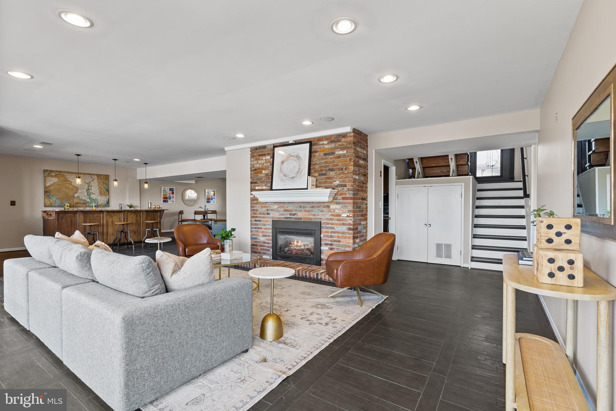 SOUTHWATER POINT - Residential
