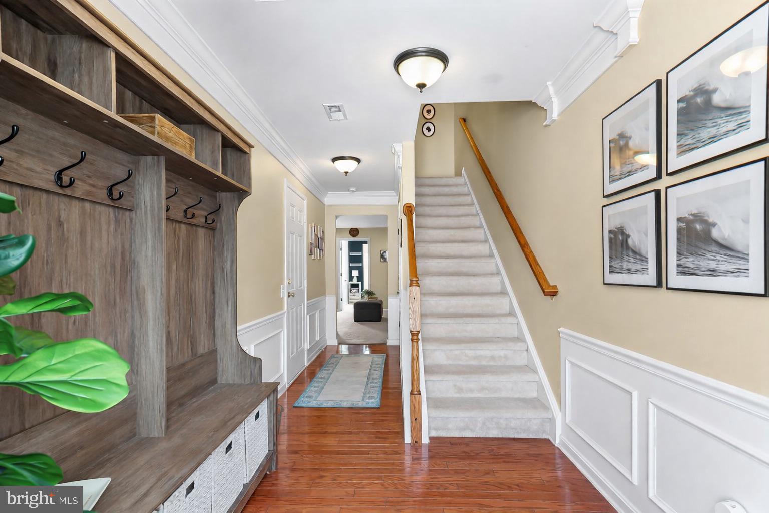 LONGFORD CROSSING - Residential