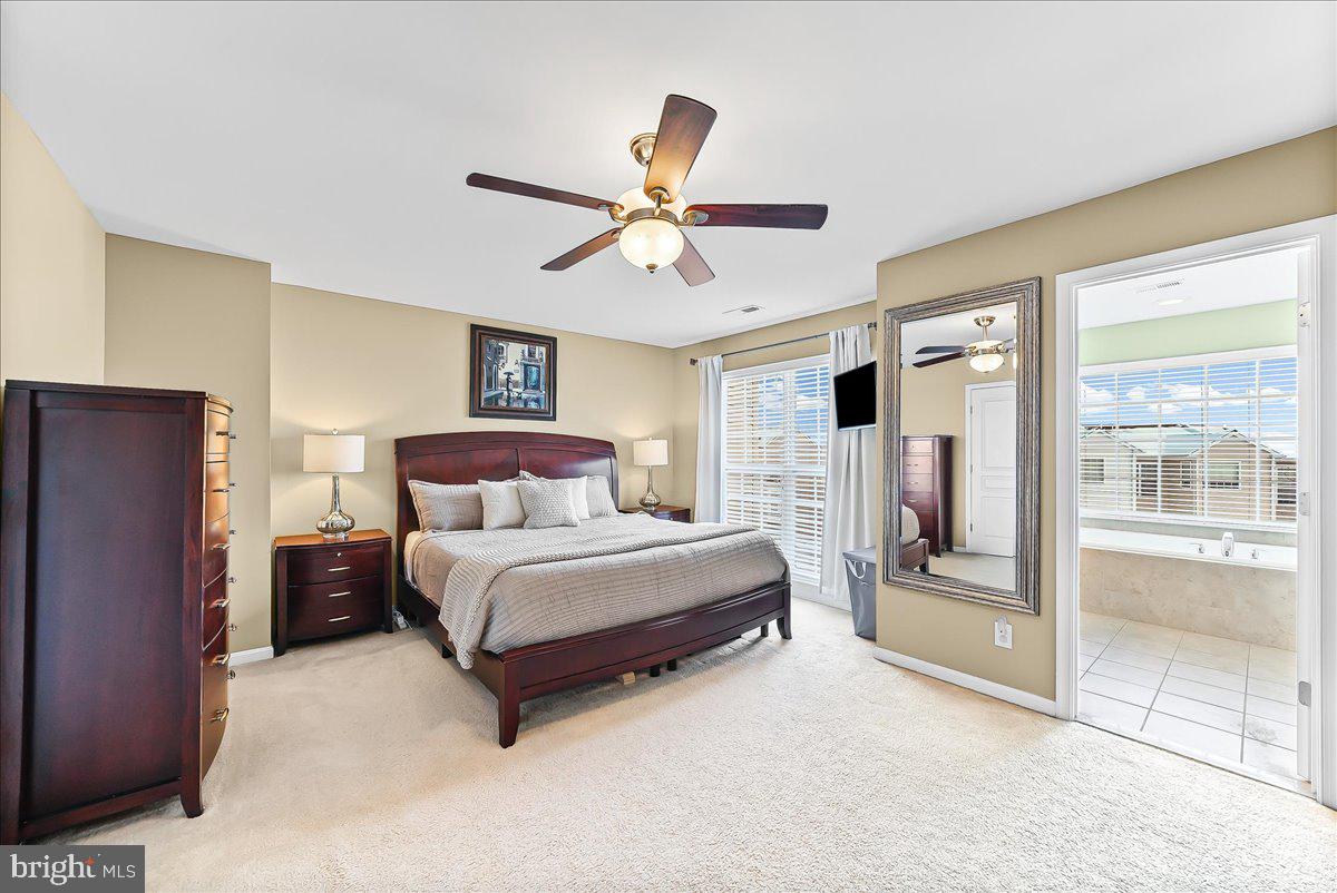 LONGFORD CROSSING - Residential