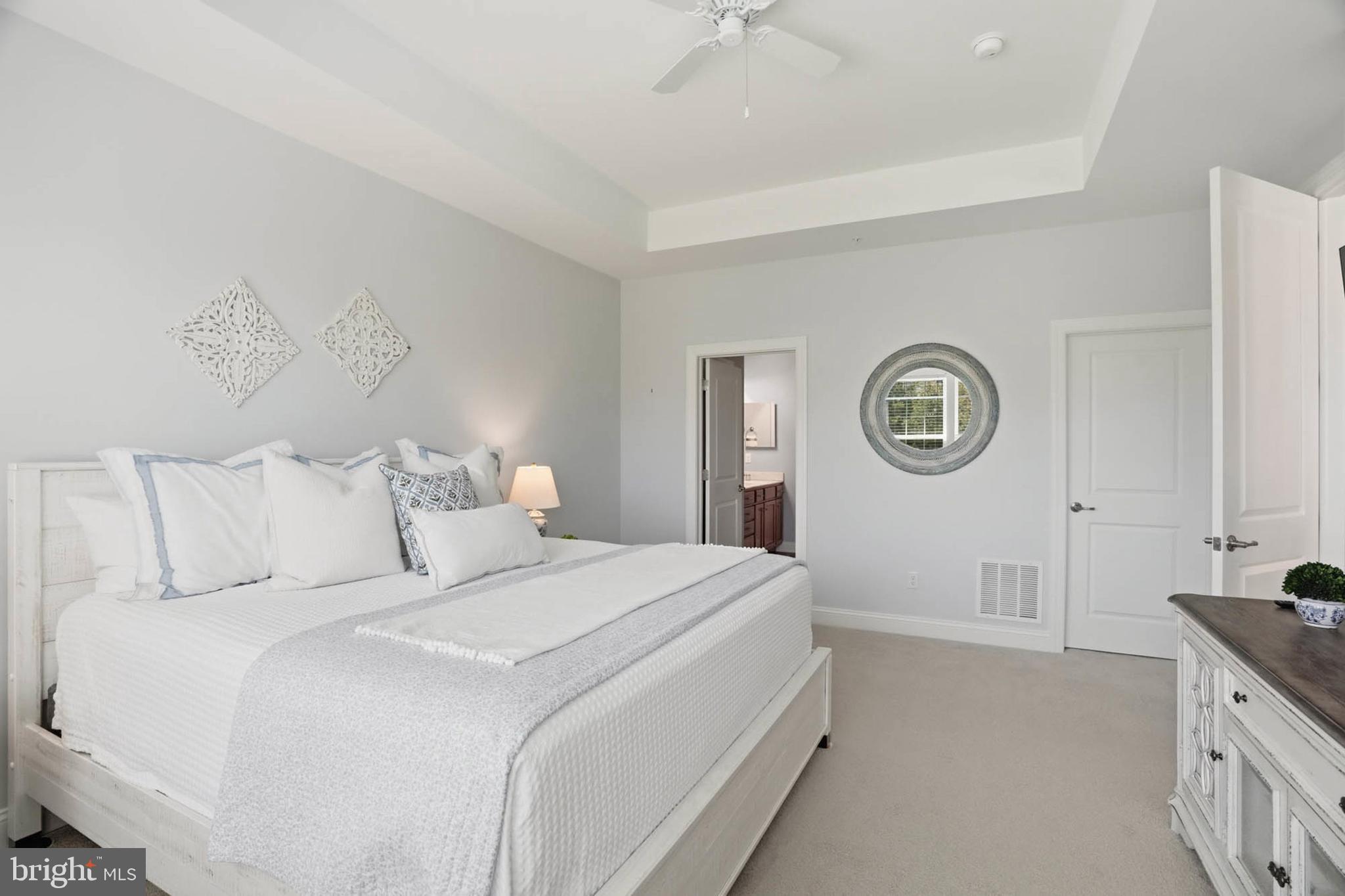 BAY BRIDGE COVE - Residential