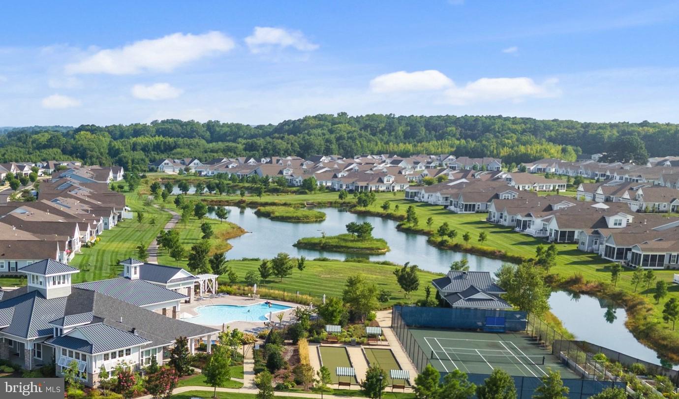 BAY BRIDGE COVE - Residential