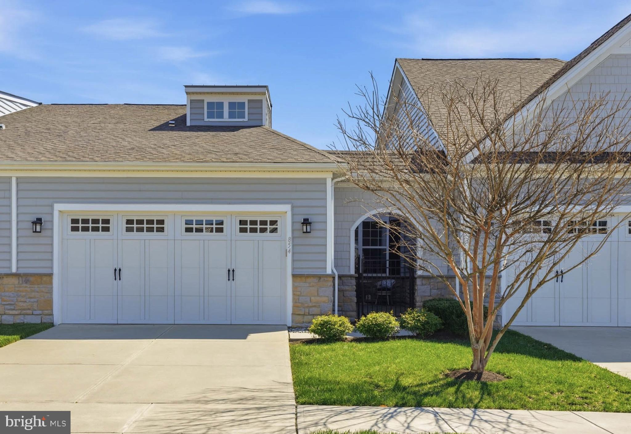 BAY BRIDGE COVE - Residential