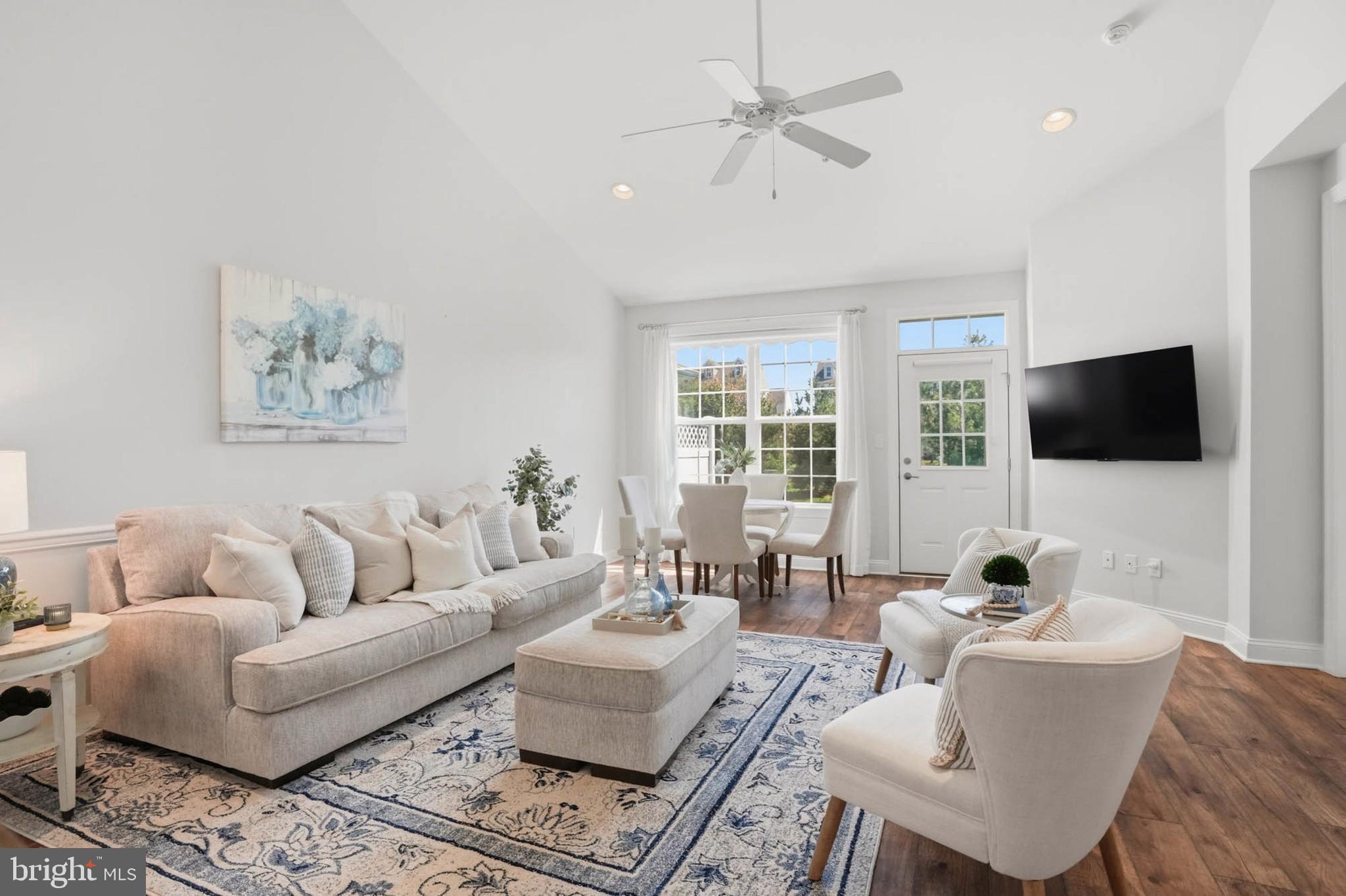 BAY BRIDGE COVE - Residential