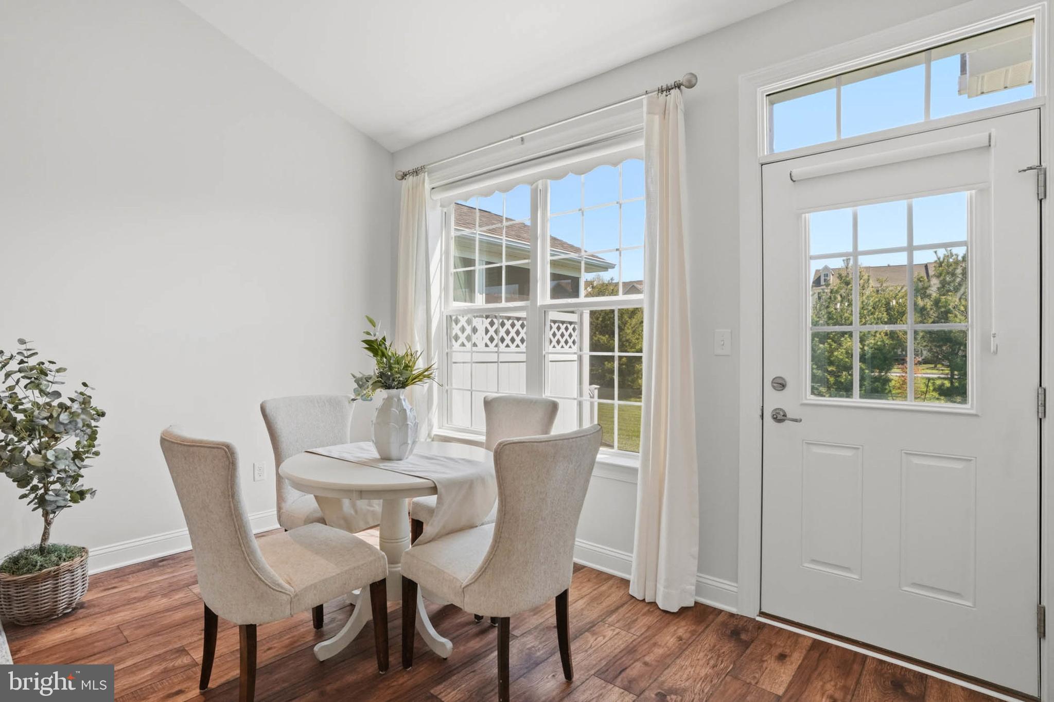 BAY BRIDGE COVE - Residential