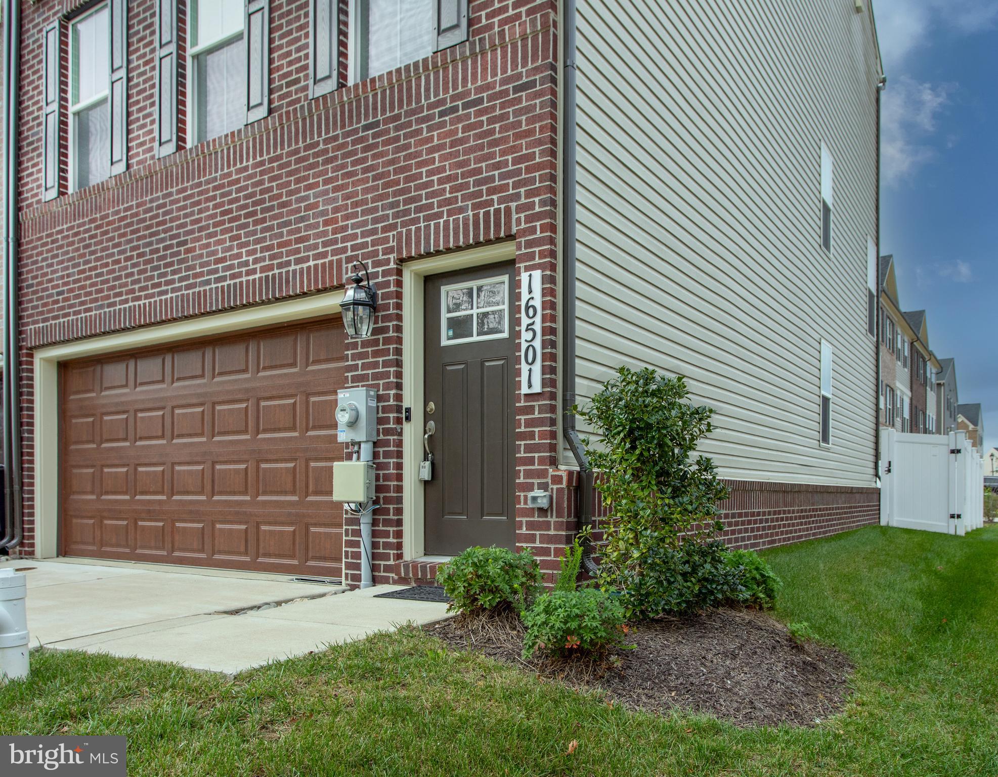 SIGNATURE CLUB - Residential