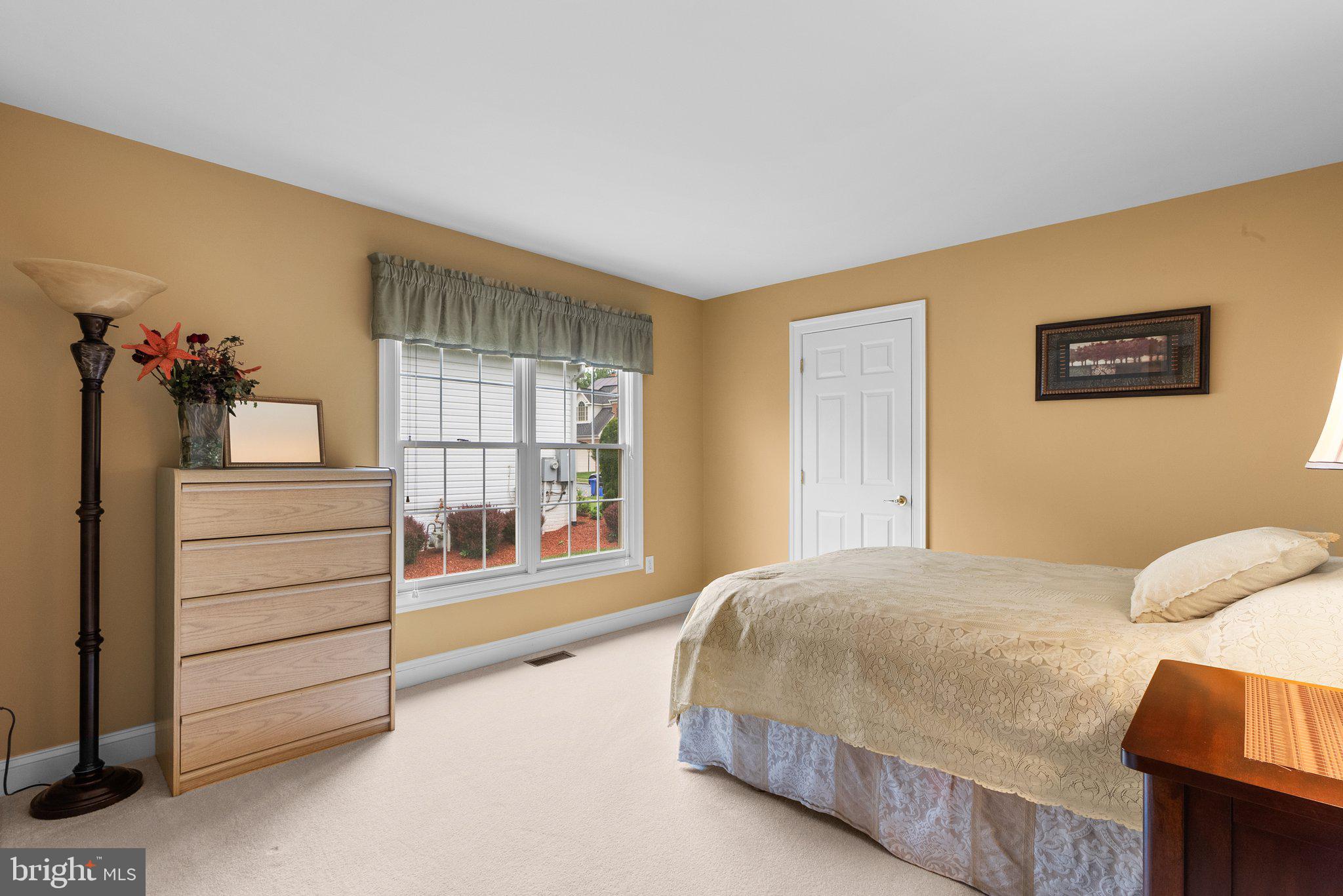 WILLOWS OF POTOMAC - Residential