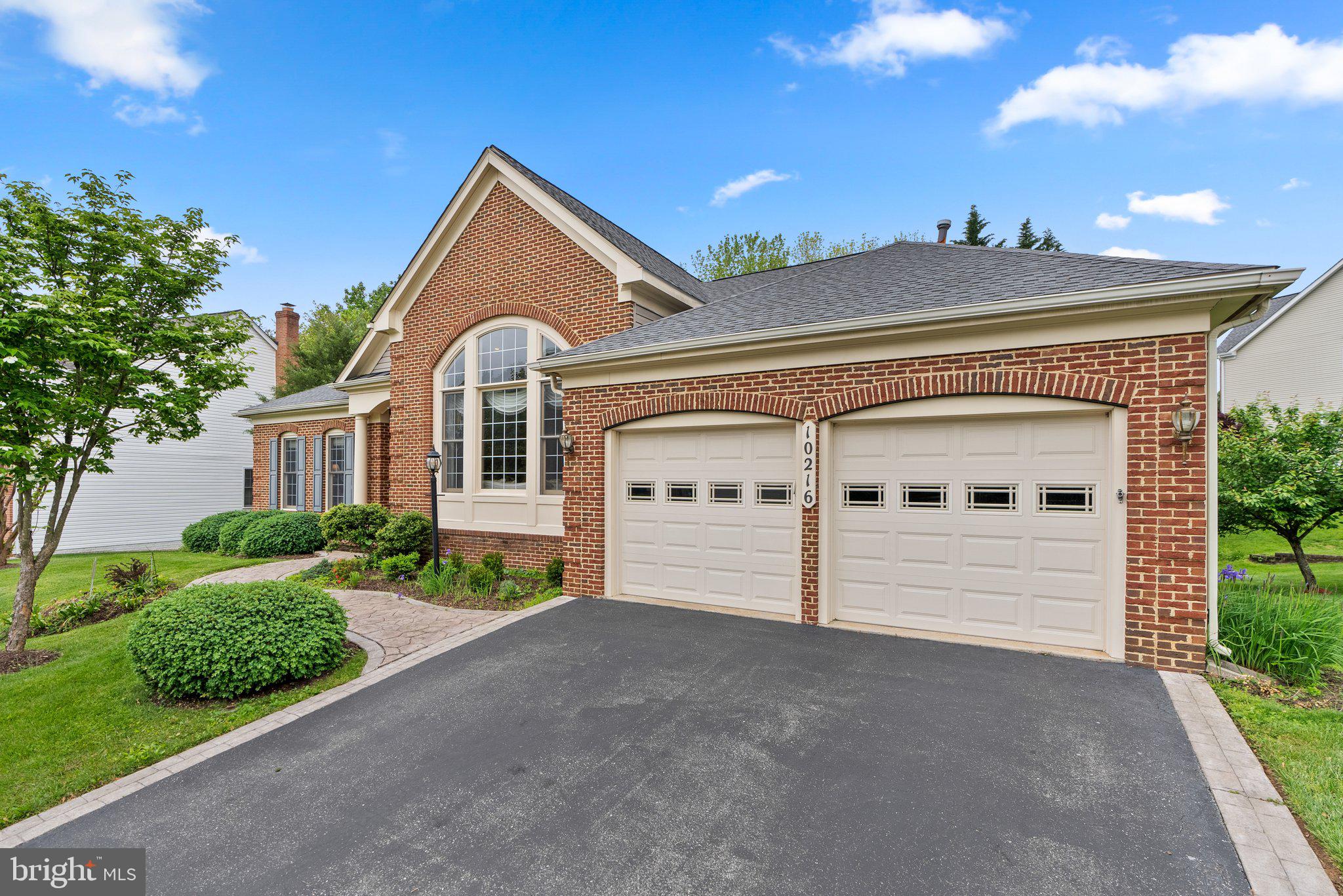 WILLOWS OF POTOMAC - Residential