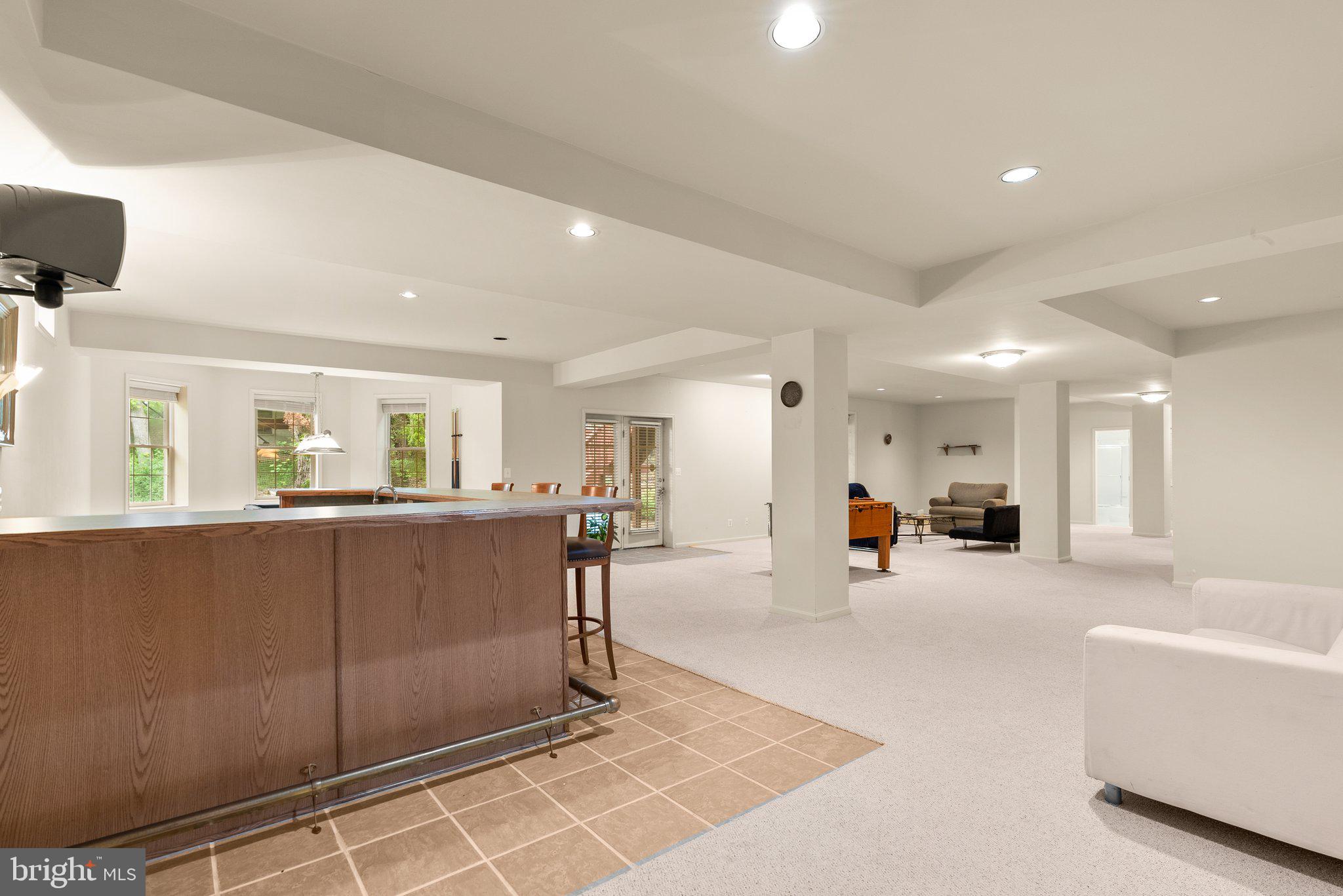 WILLOWS OF POTOMAC - Residential