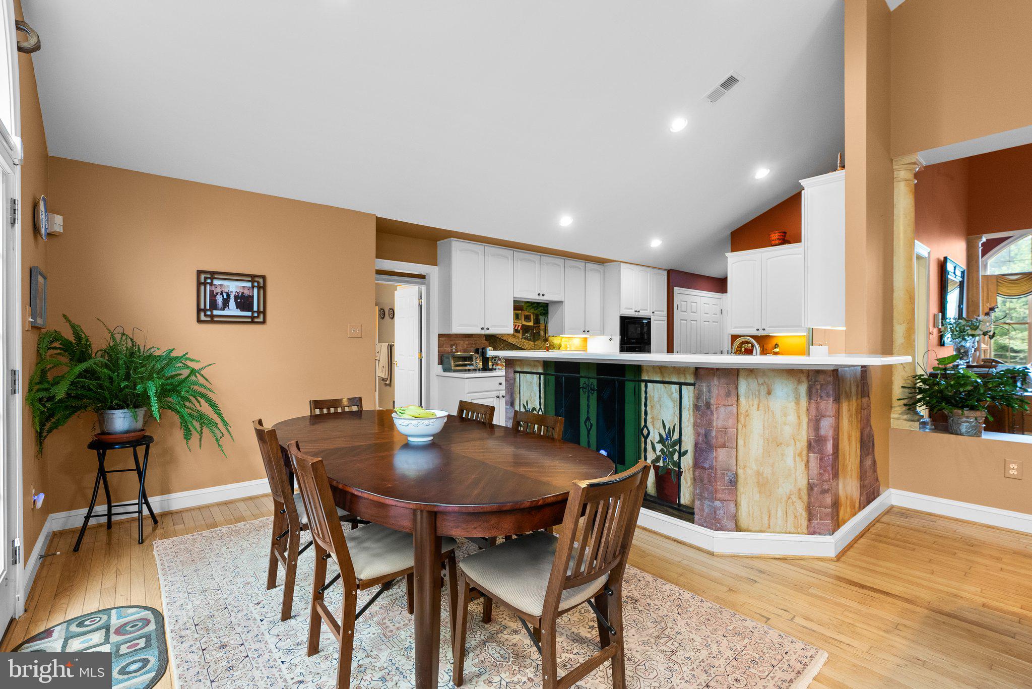 WILLOWS OF POTOMAC - Residential