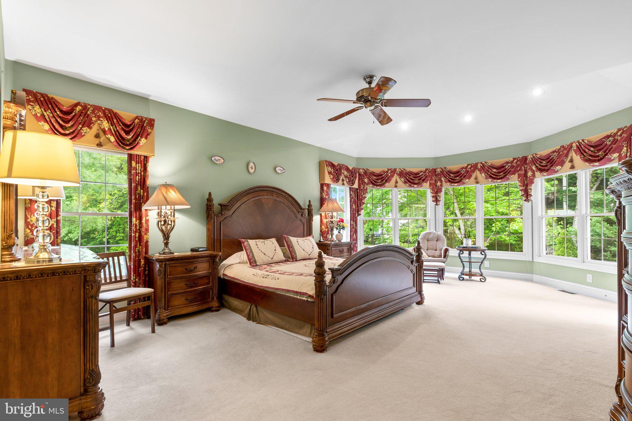 WILLOWS OF POTOMAC - Residential