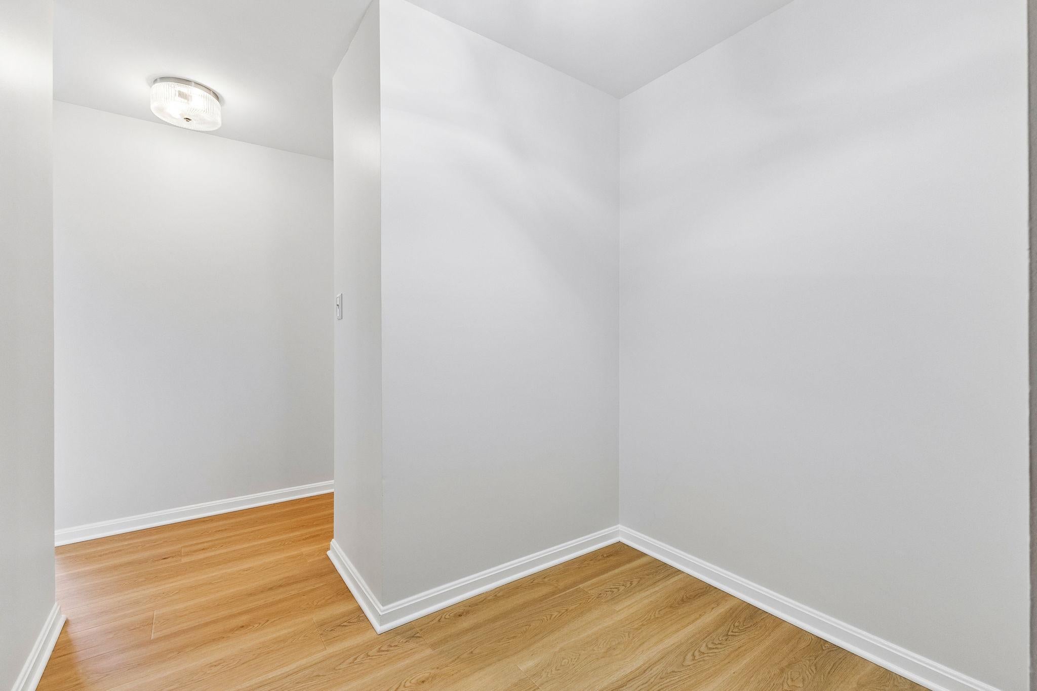 3800 POWELL LANE 805