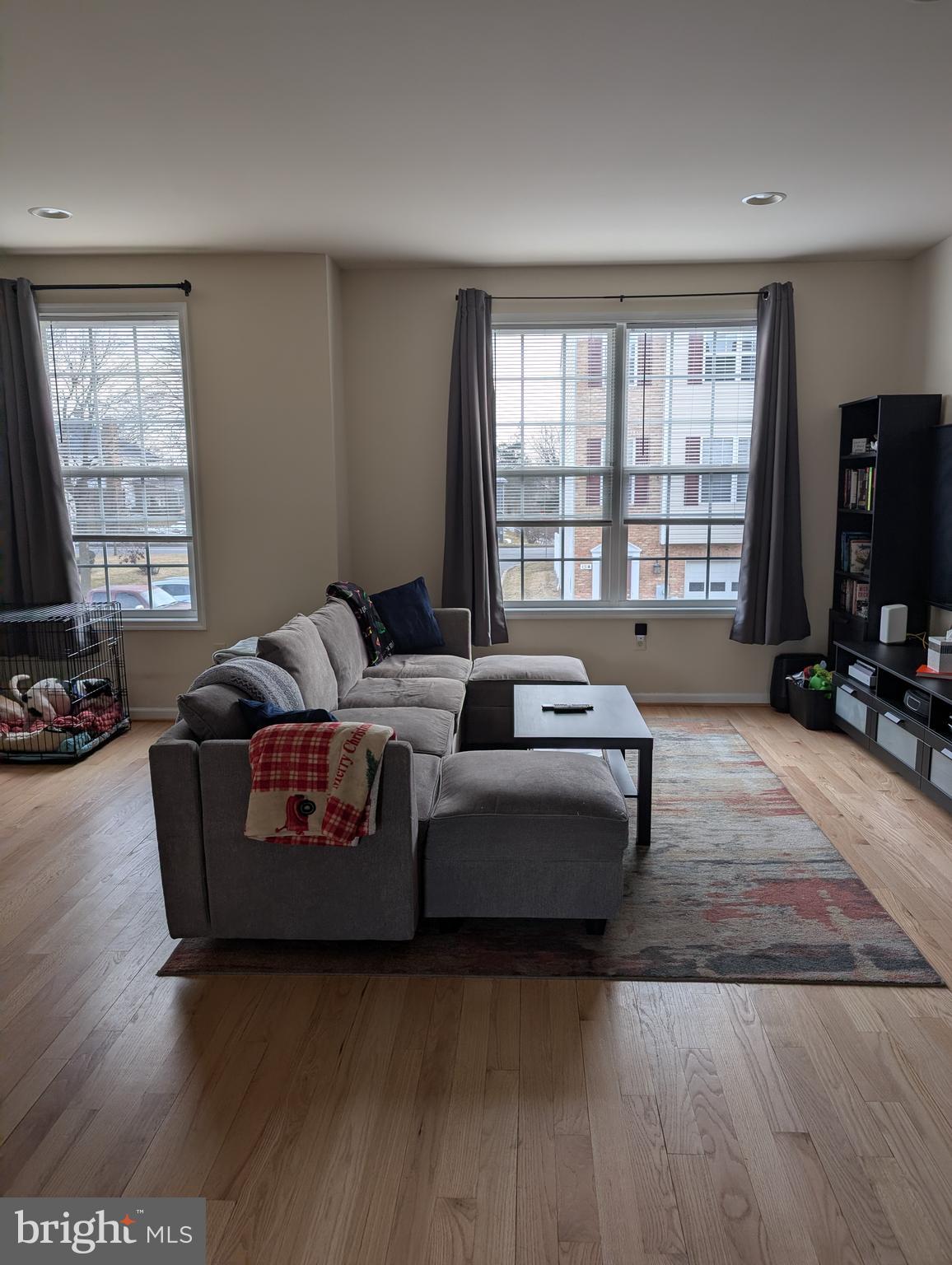 KEYSTONE MANOR - Residential