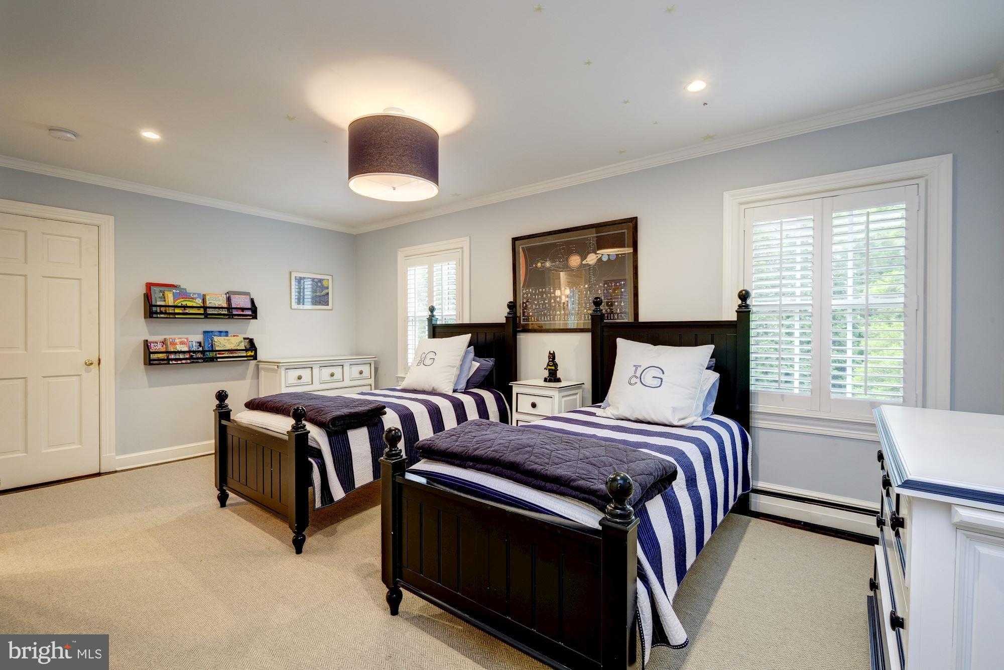 KENWOOD - Residential