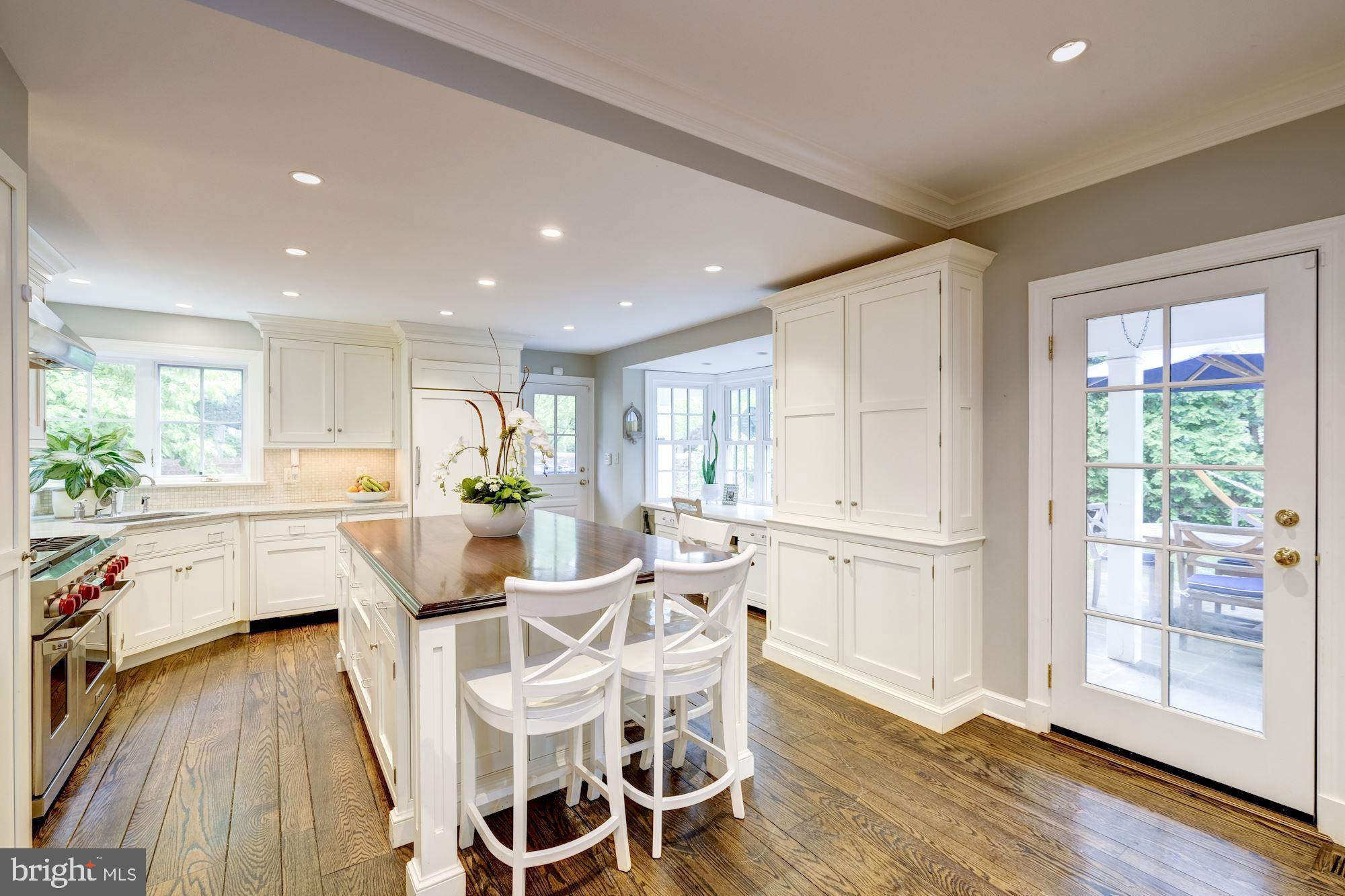 KENWOOD - Residential