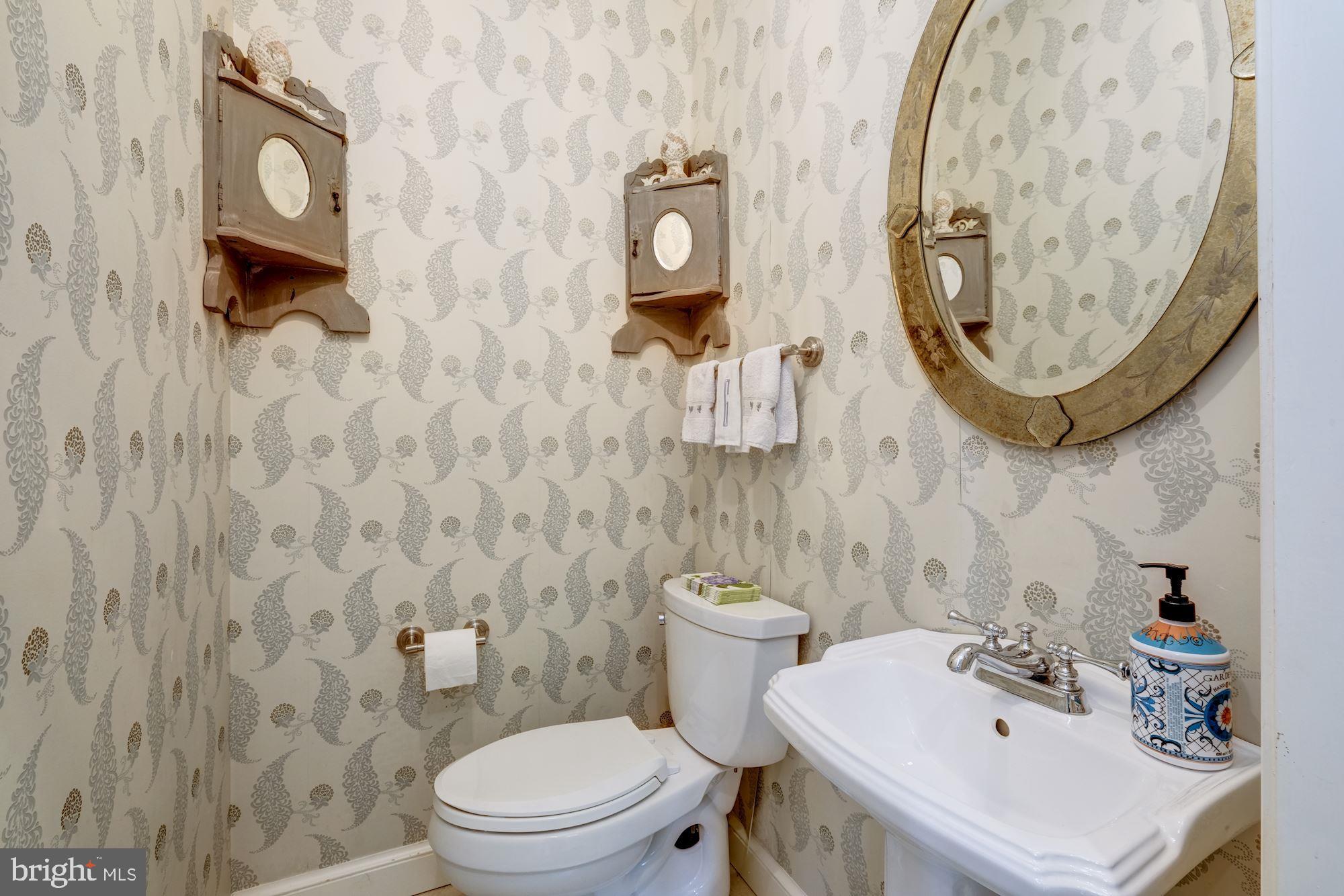 KENWOOD - Residential