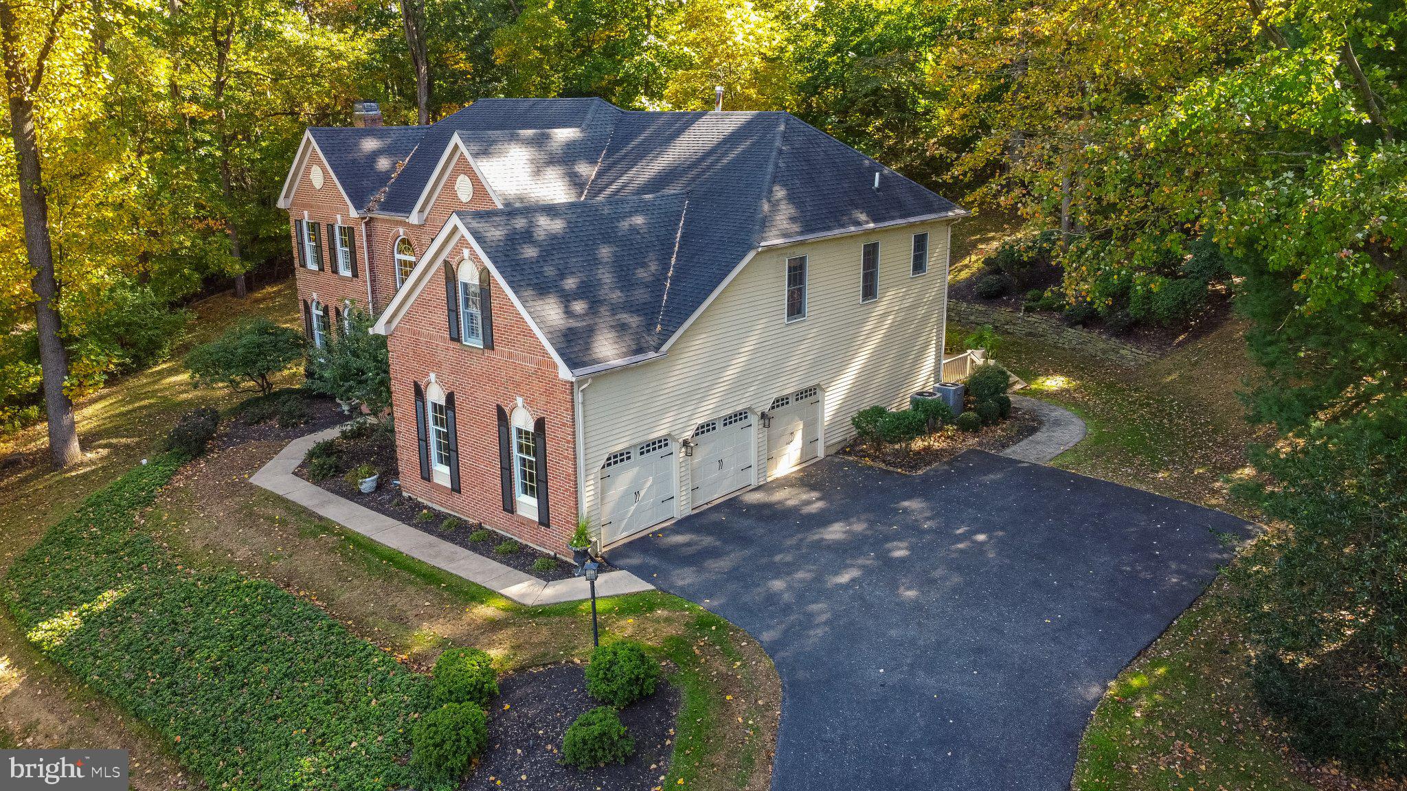 115 CARNOUSTIE WAY