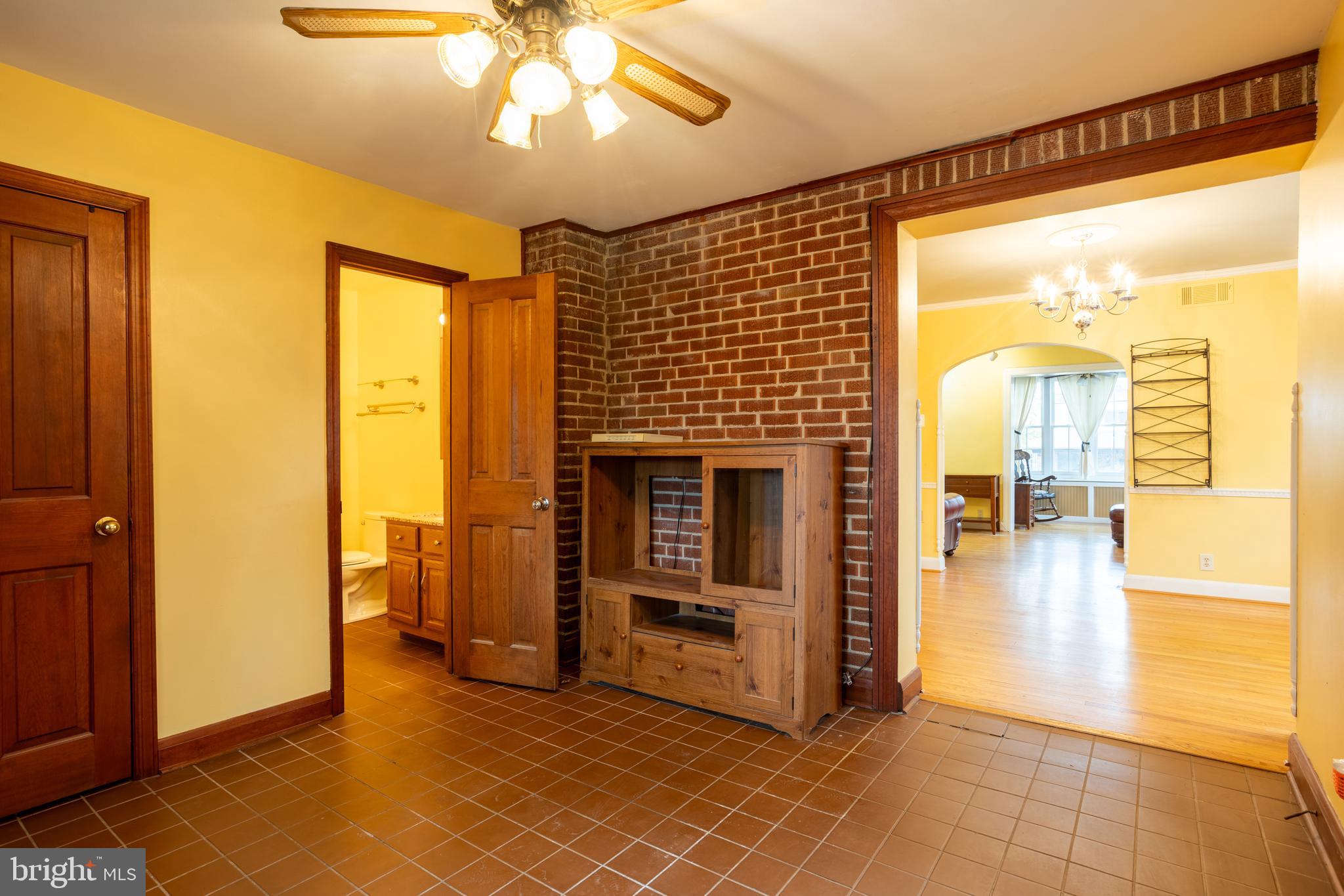 PARKVILLE - Residential