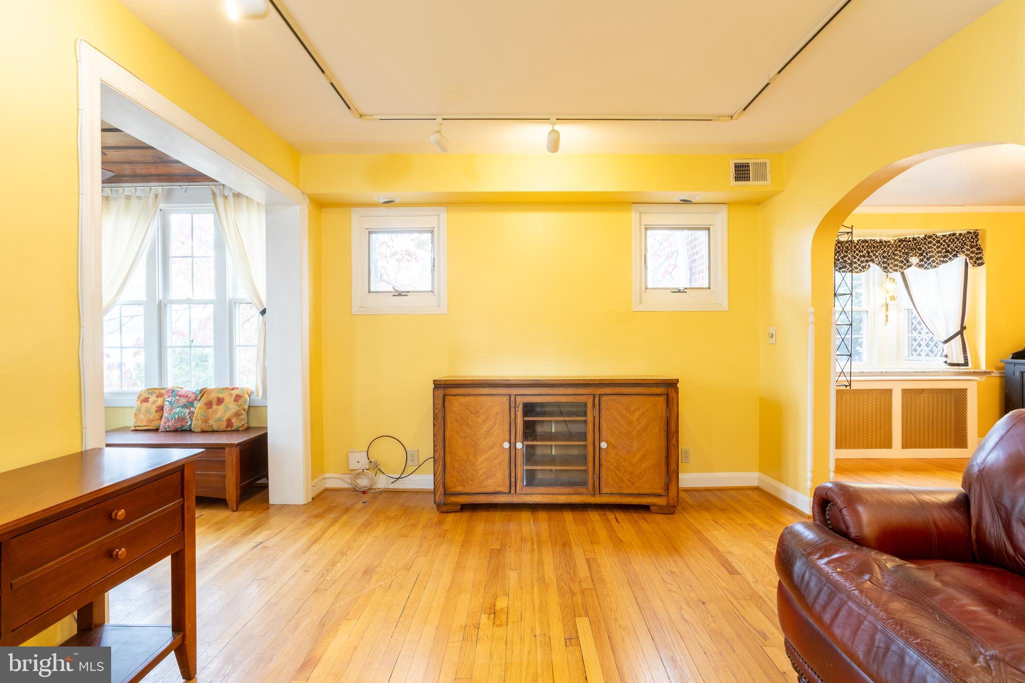 PARKVILLE - Residential