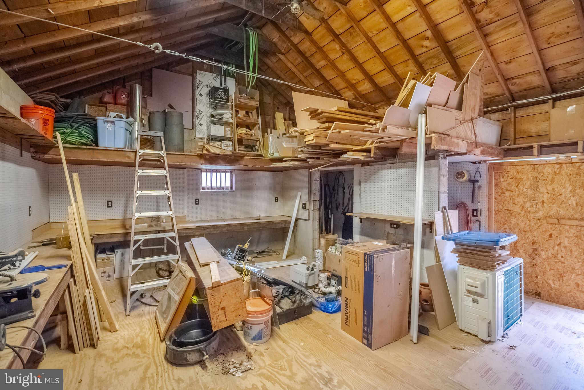 KENWOOD - Residential