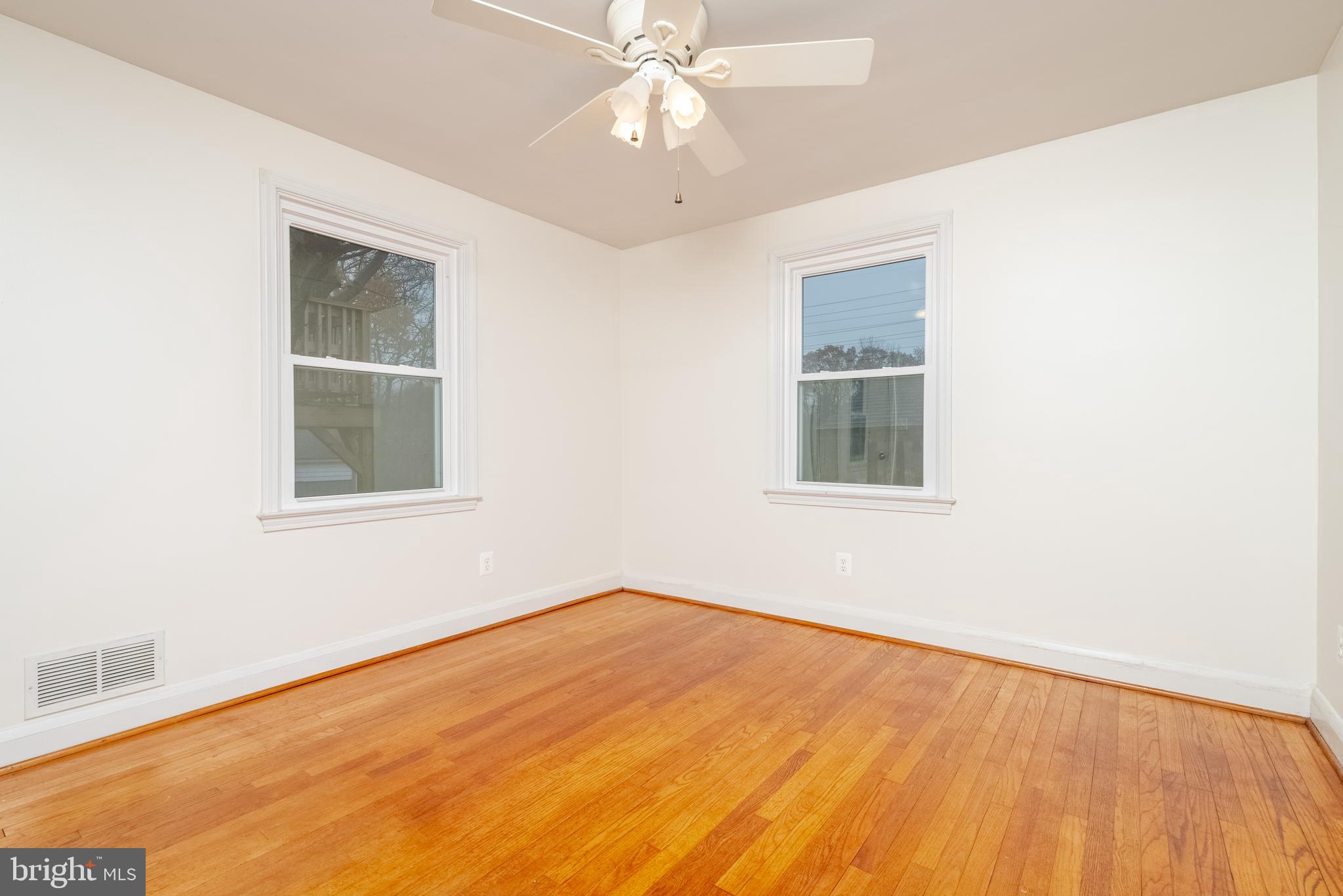 KENWOOD - Residential