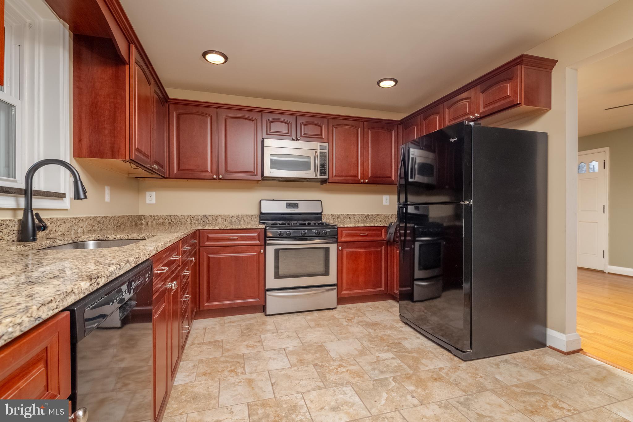 KENWOOD - Residential