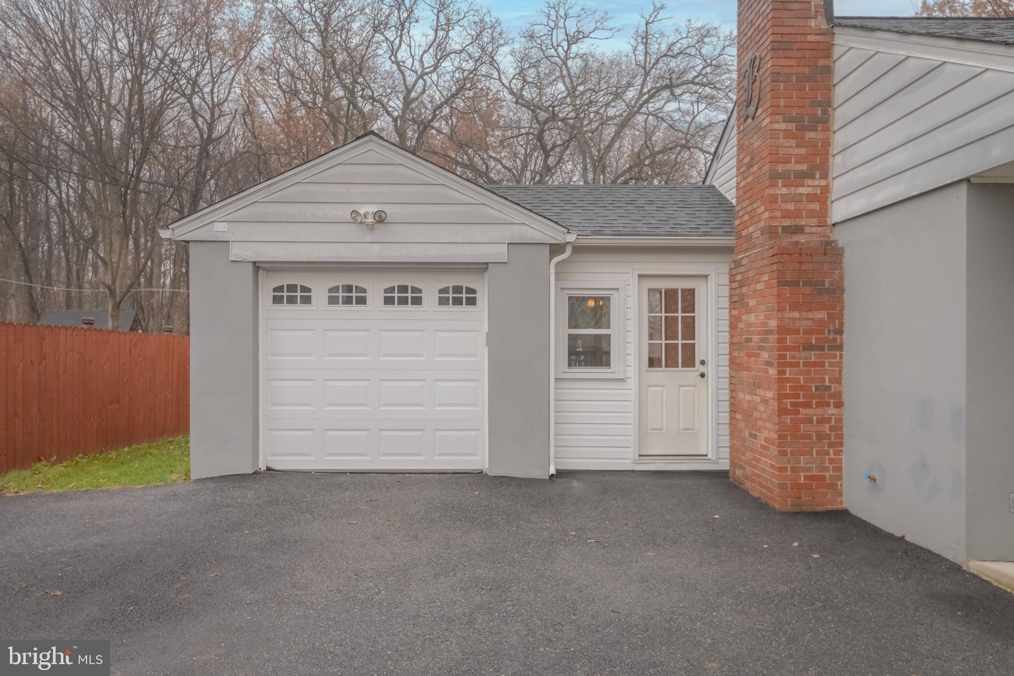 KENWOOD - Residential