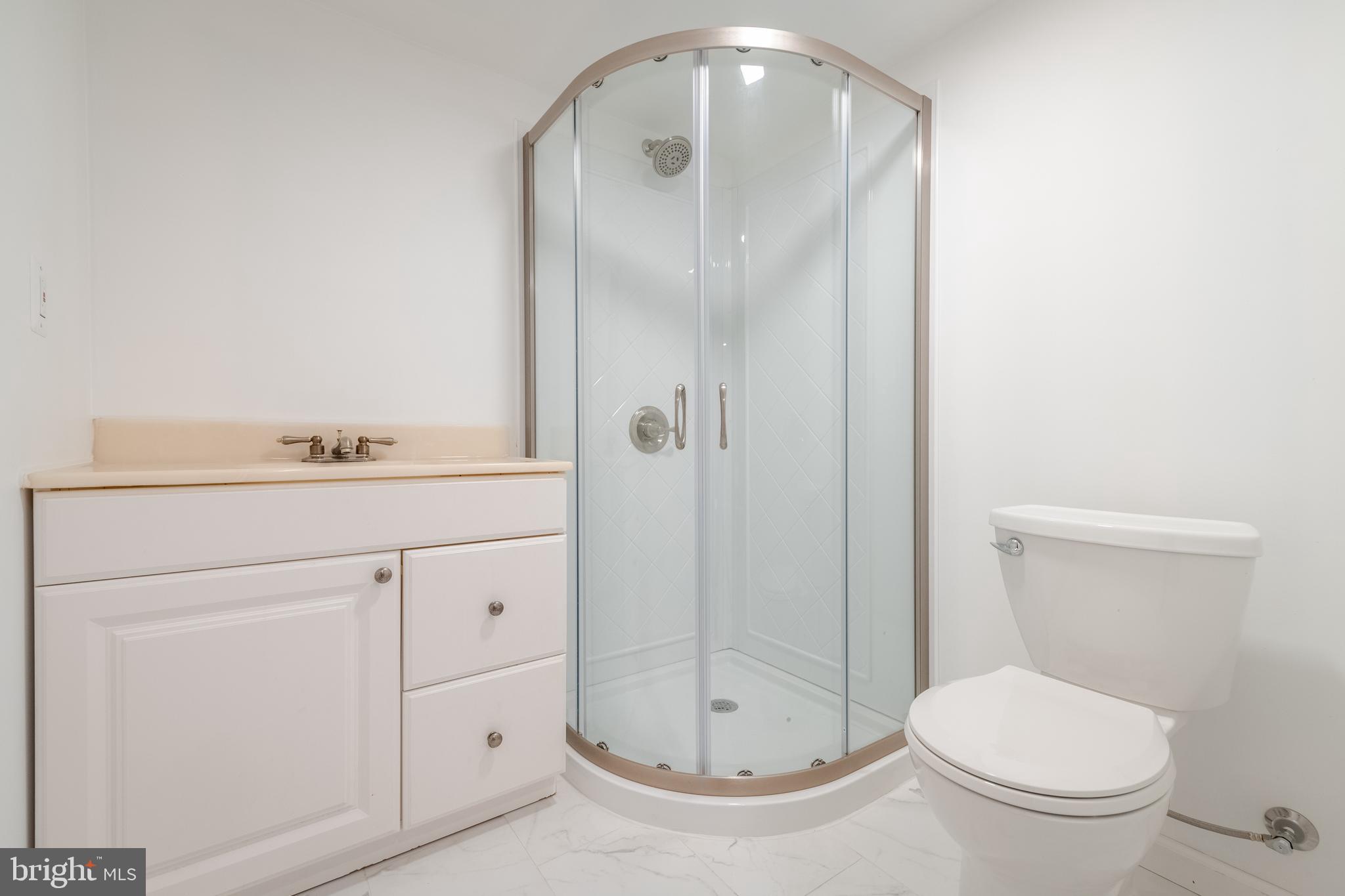 KENWOOD - Residential