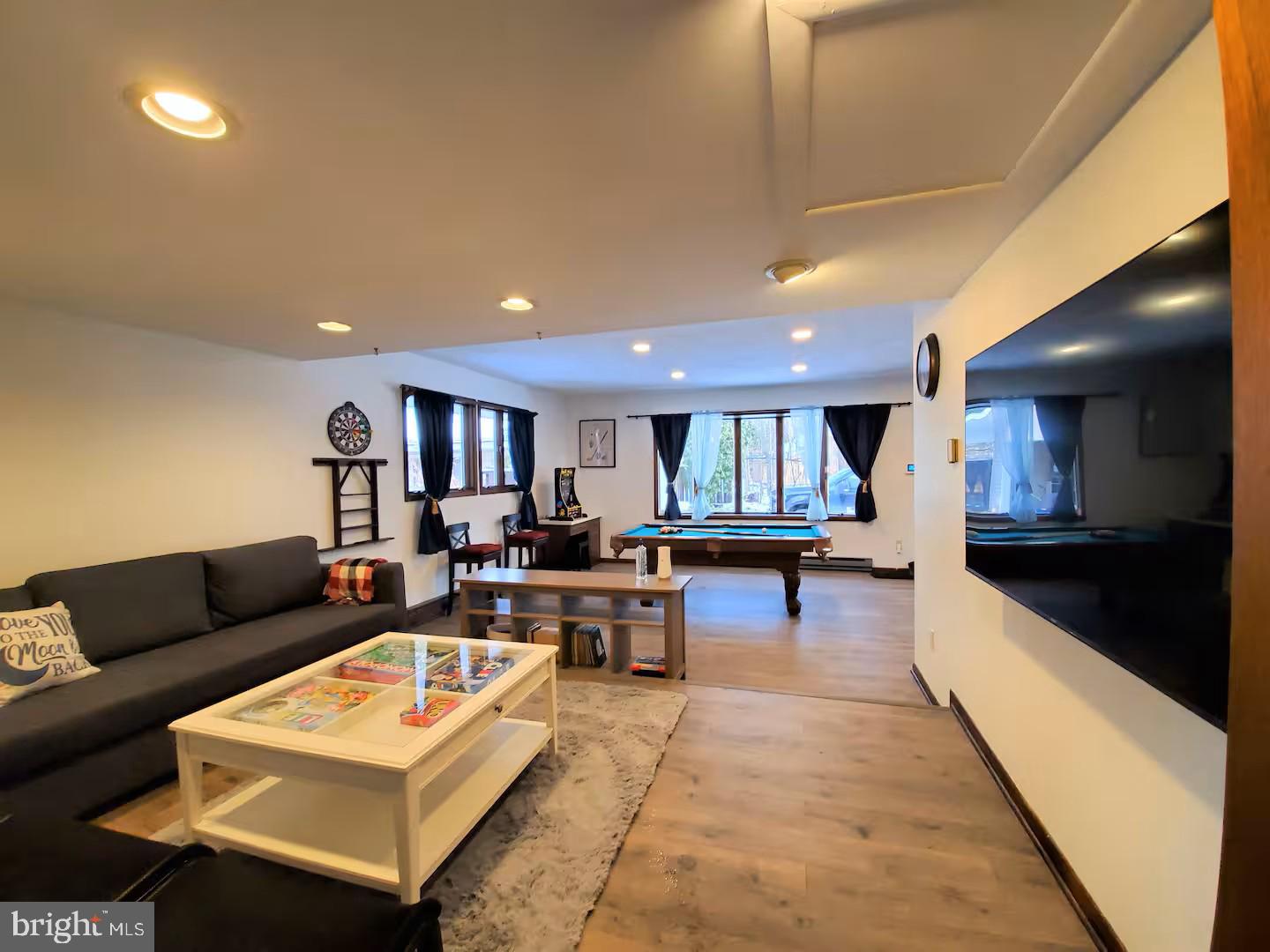 POCONO FARMS - Residential