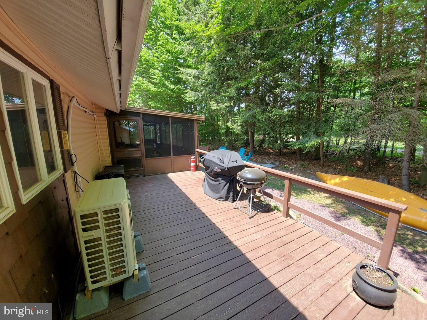 POCONO FARMS - Residential