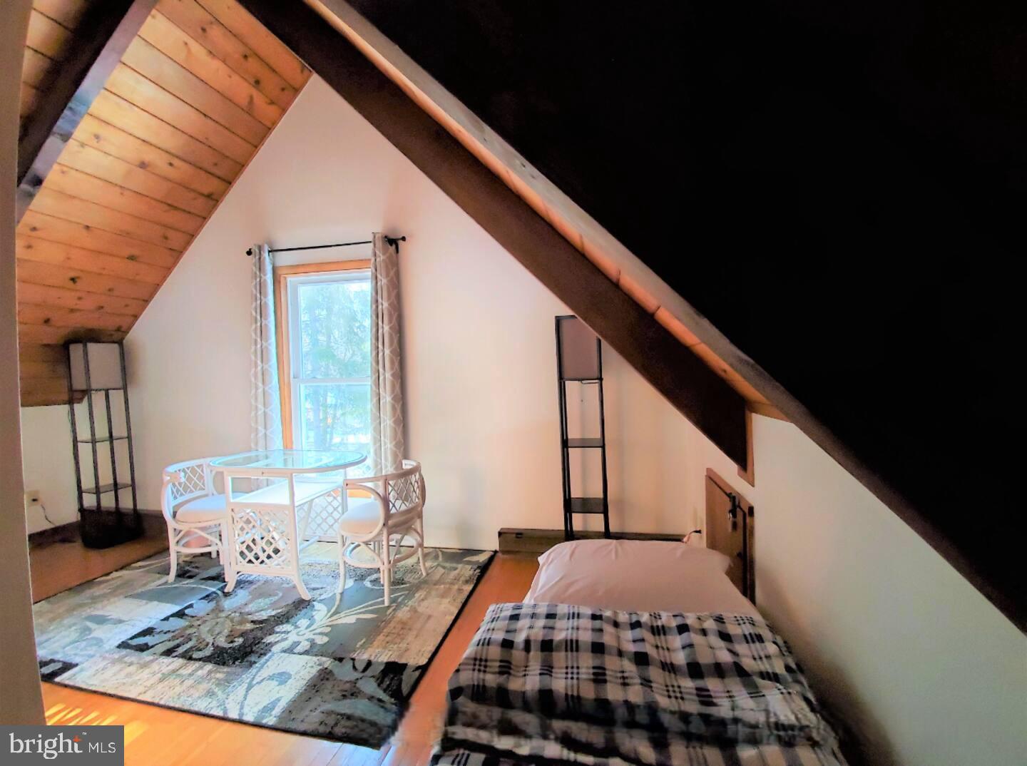 POCONO FARMS - Residential