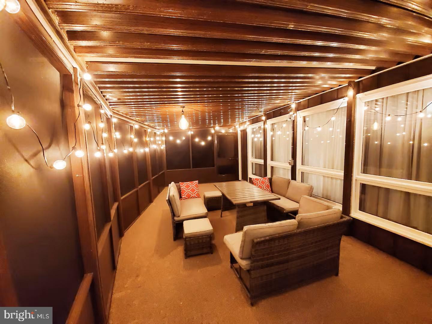 POCONO FARMS - Residential