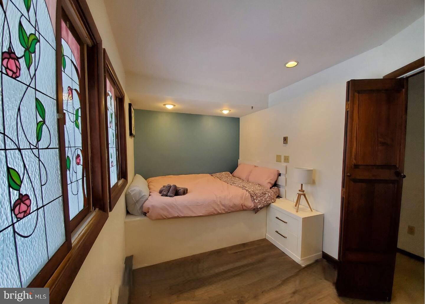 POCONO FARMS - Residential