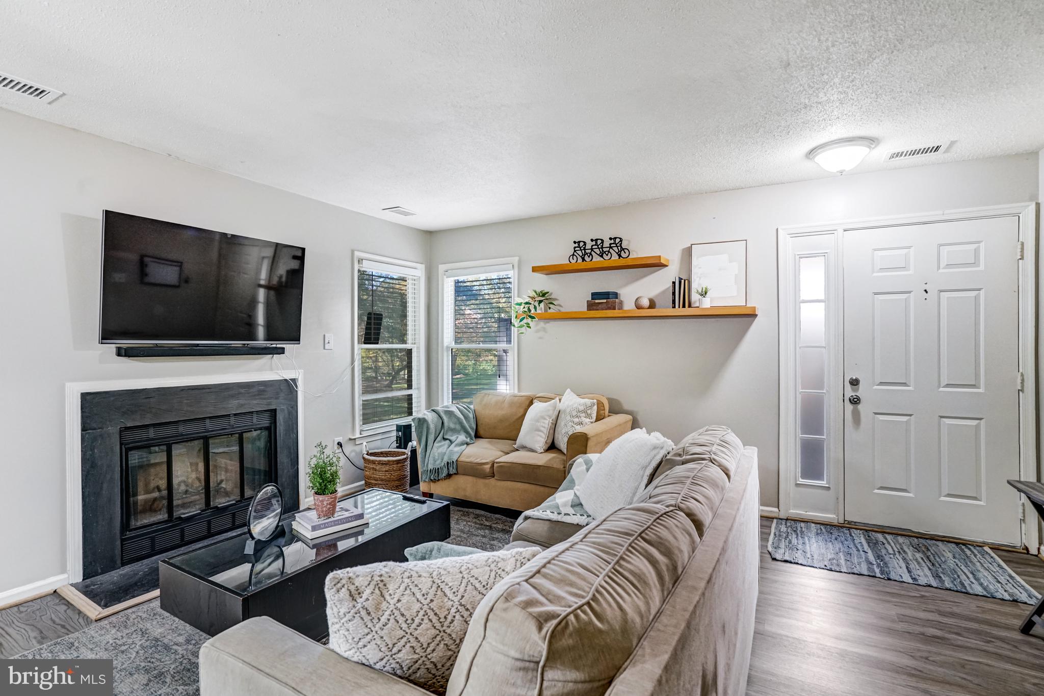 THE COVE - Residential