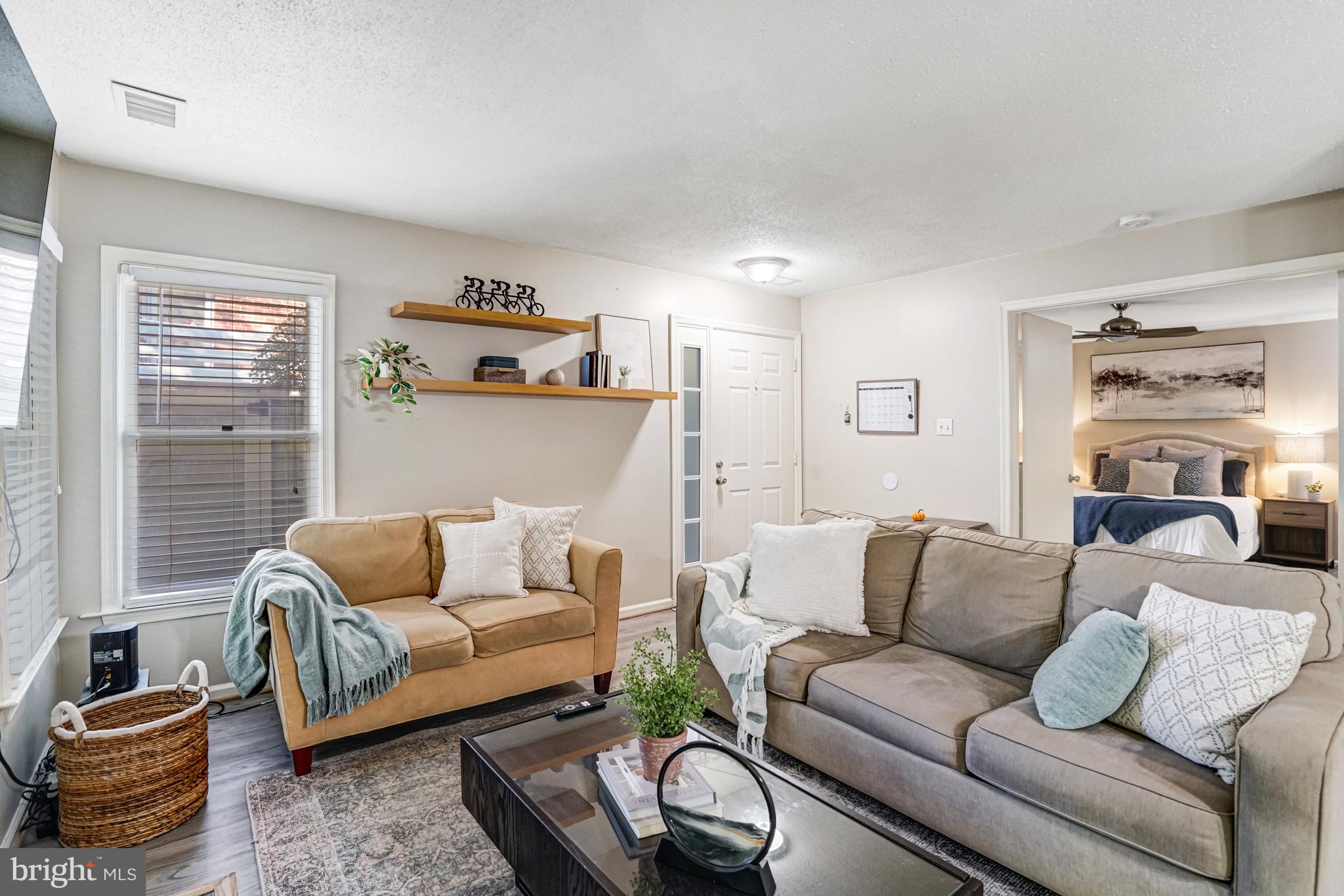 THE COVE - Residential