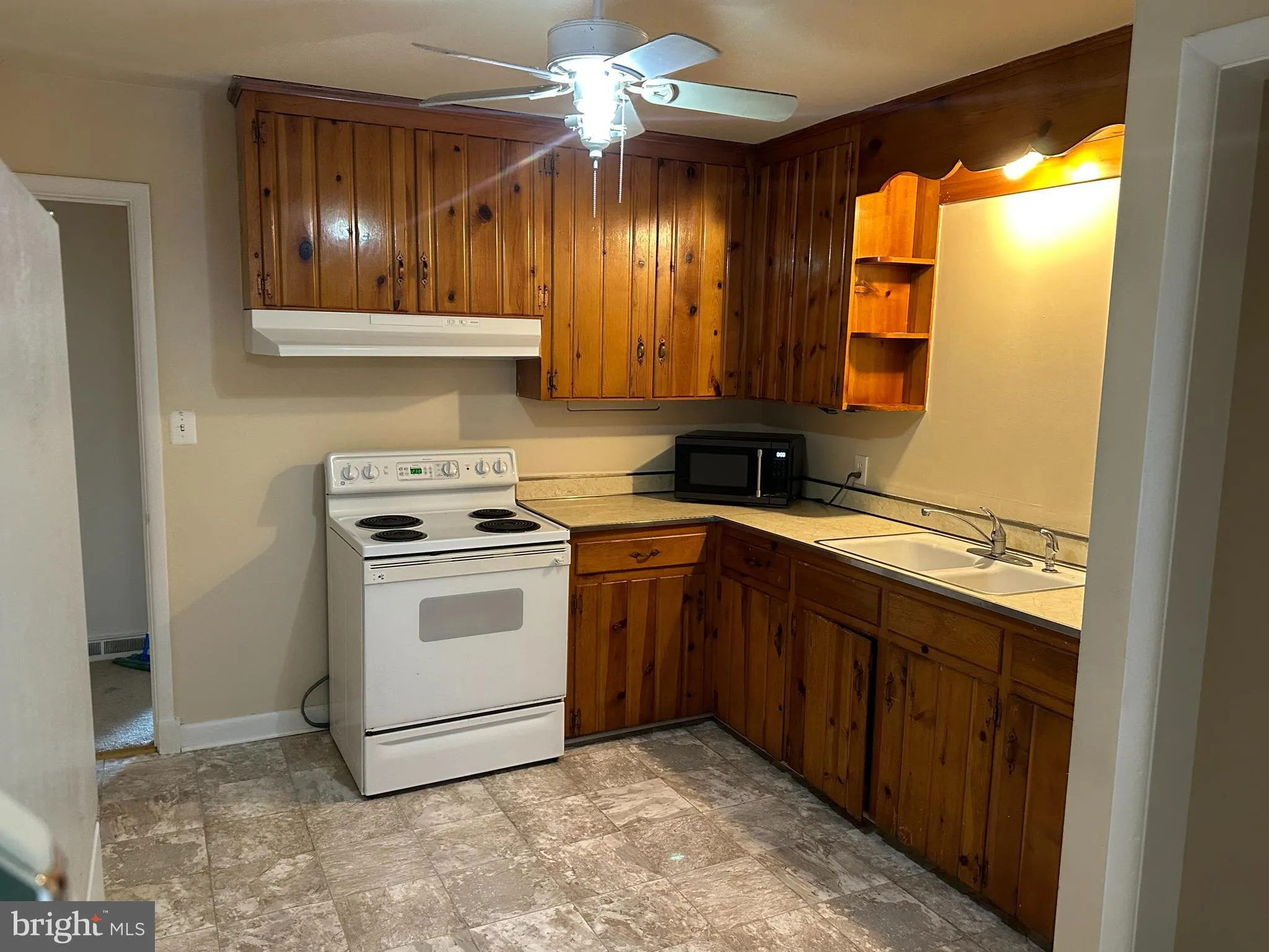 Fredericksburg, Virginia 22401, United States, 3 Bedrooms Bedrooms, ,1 BathroomBathrooms,Residential,Active,43423