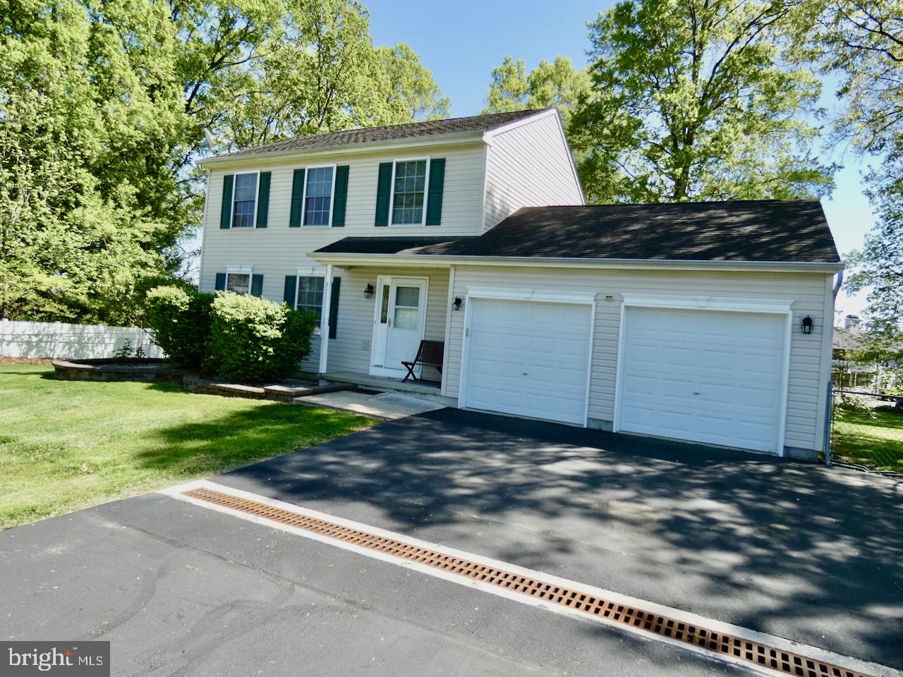 13 GRACE COURT