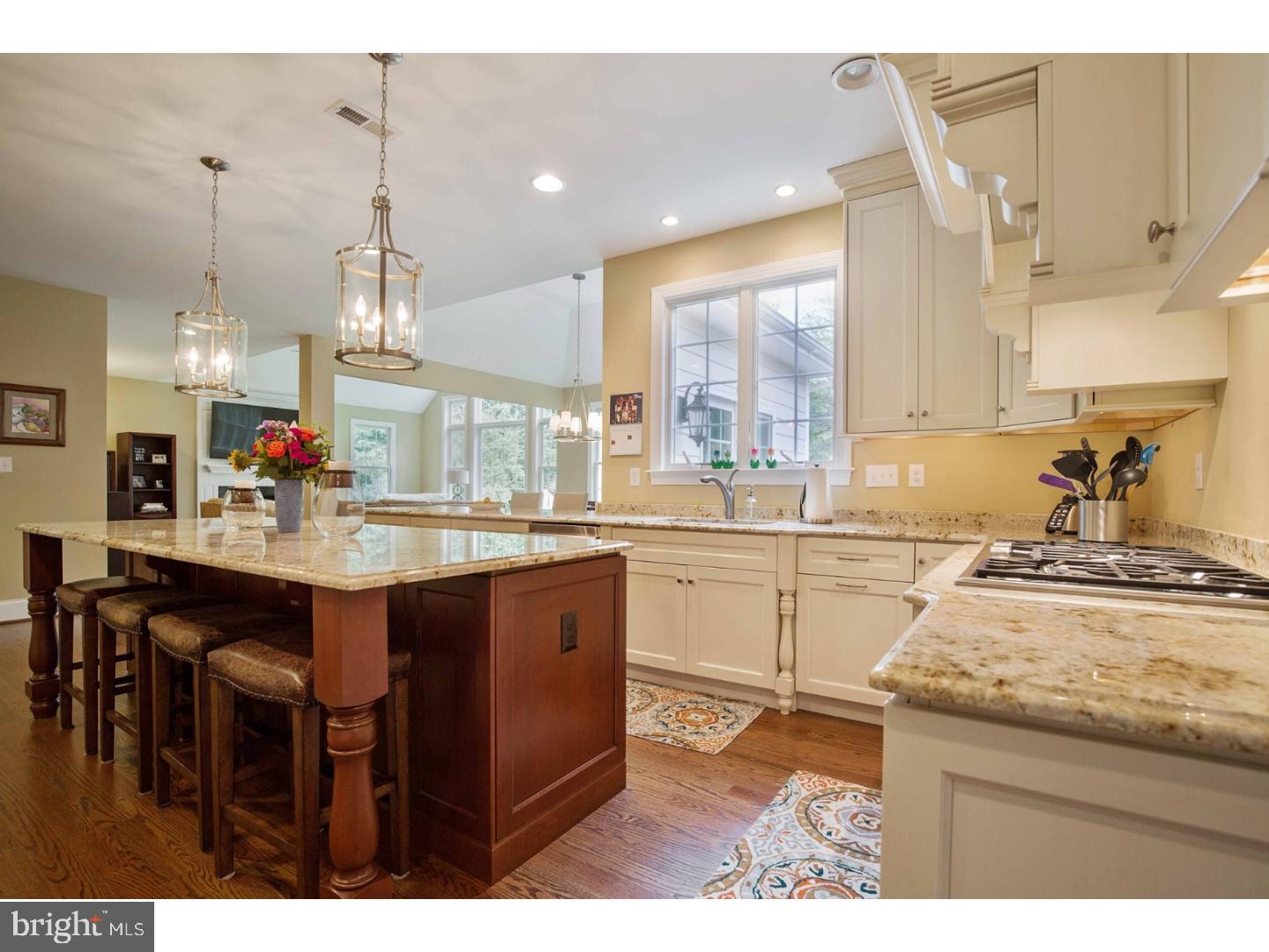 SUGARPOINTE - Residential