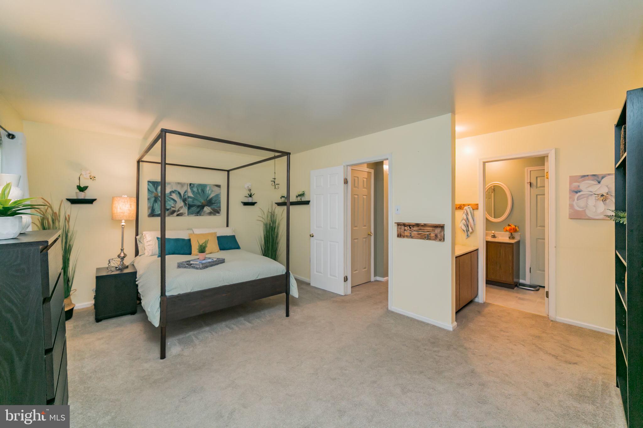 MAPLE GLEN - Residential