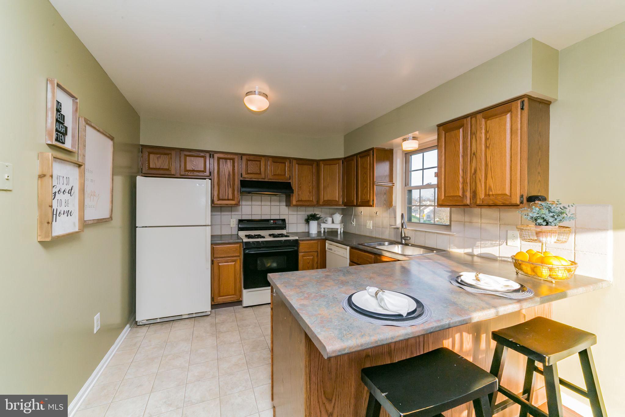 MAPLE GLEN - Residential