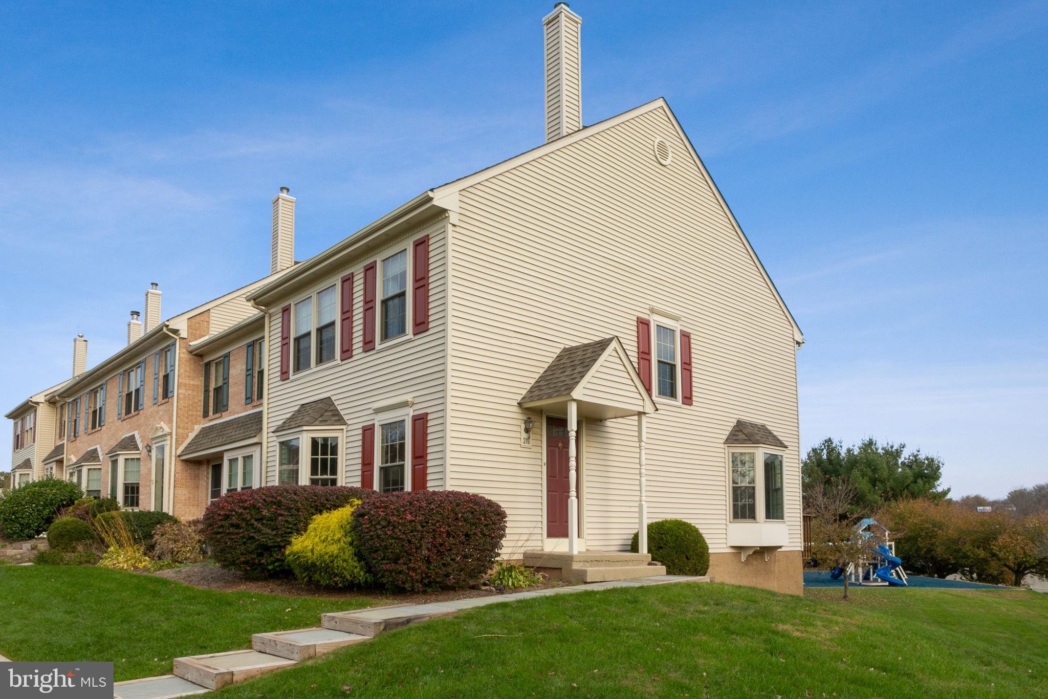 MAPLE GLEN - Residential